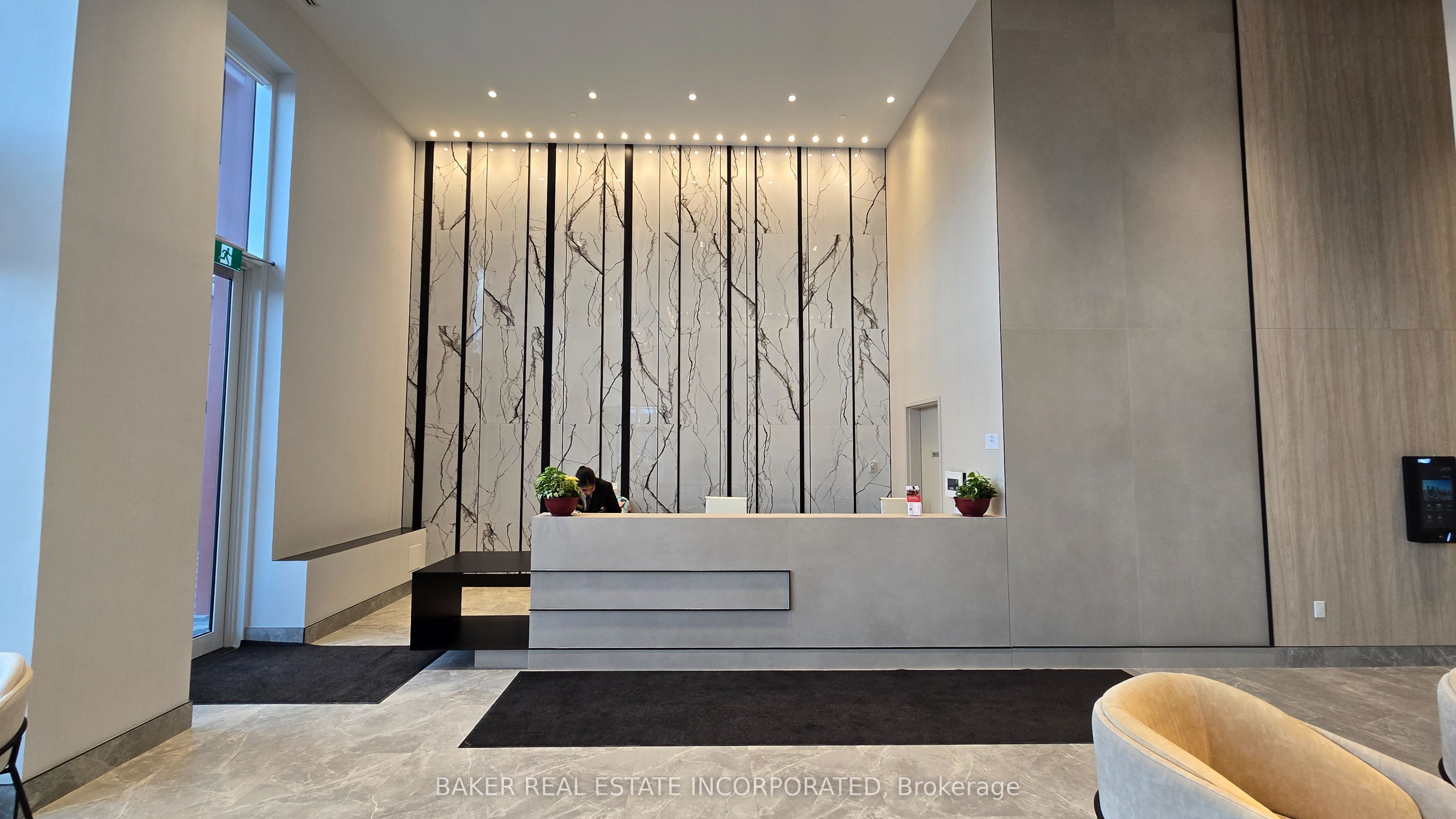 MLS #W12461377 image #3