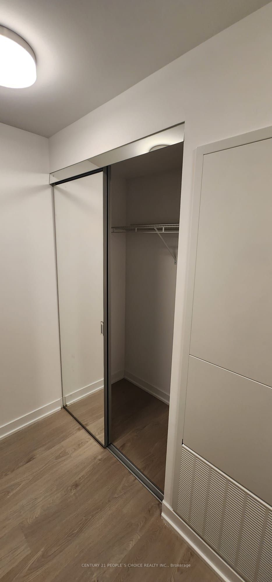 MLS #W12461861 image #9