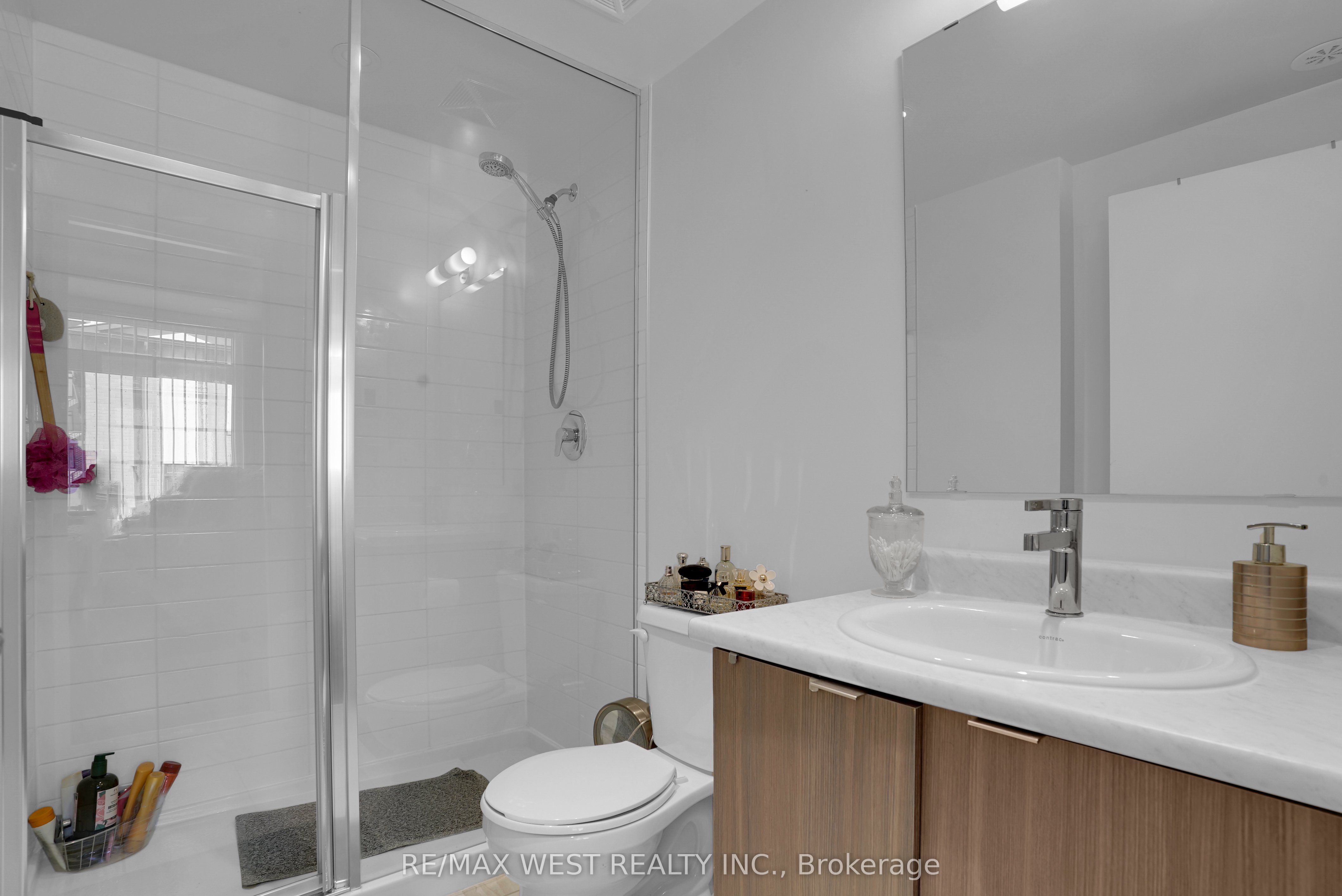 MLS #W12461862 image #10