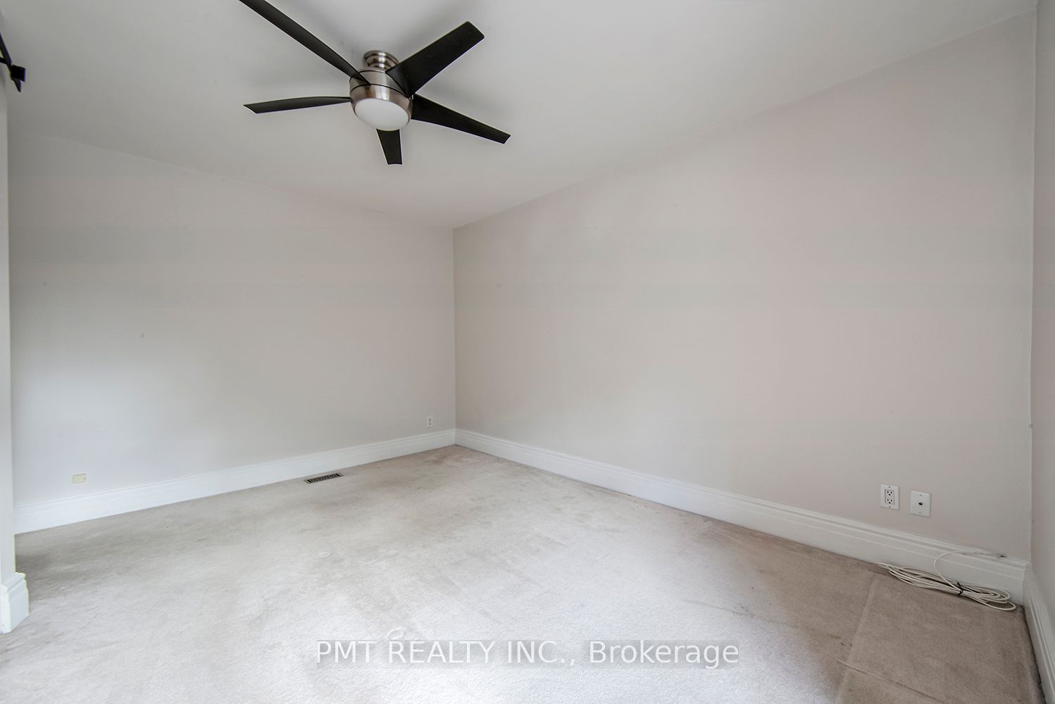 MLS #W12463089 image #17