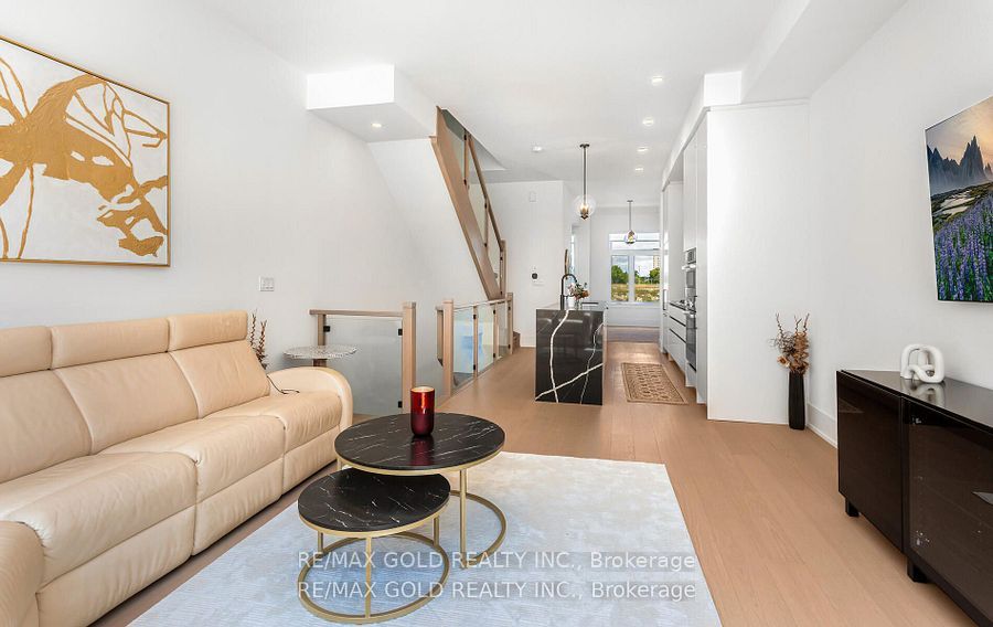 MLS #W12463402 image #11