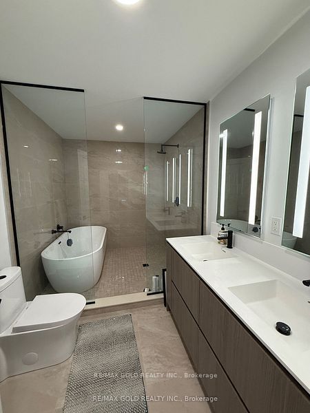 MLS #W12463402 image #13