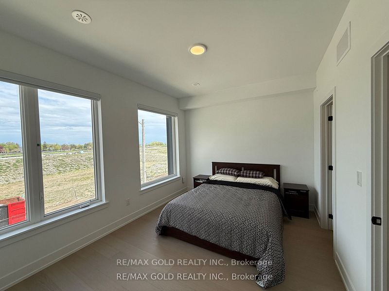 MLS #W12463402 image #18