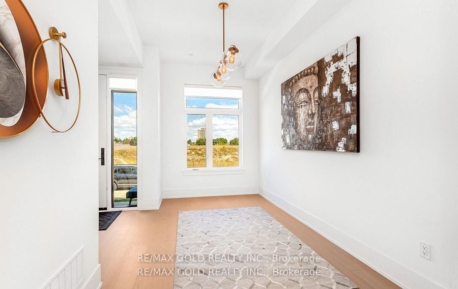 MLS #W12463402 image #28