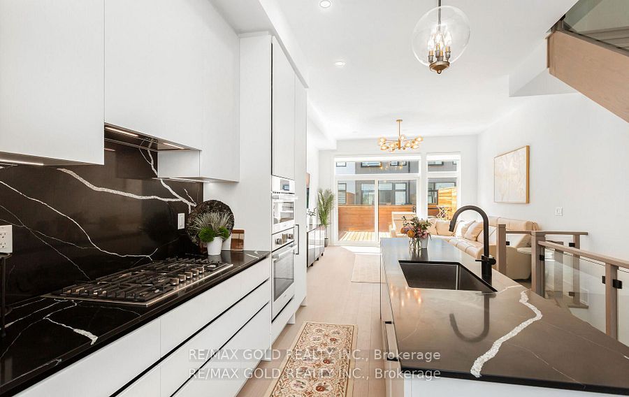 MLS #W12463402 image #31