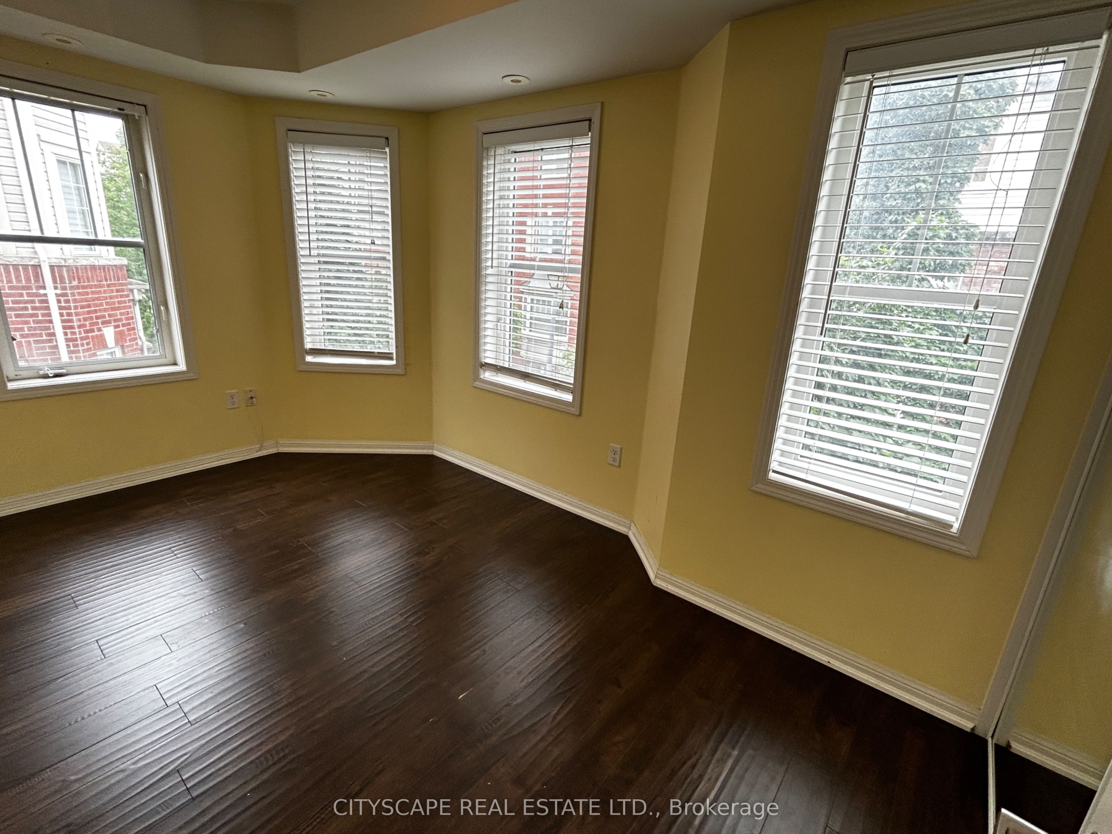 MLS #W12463458 image #16