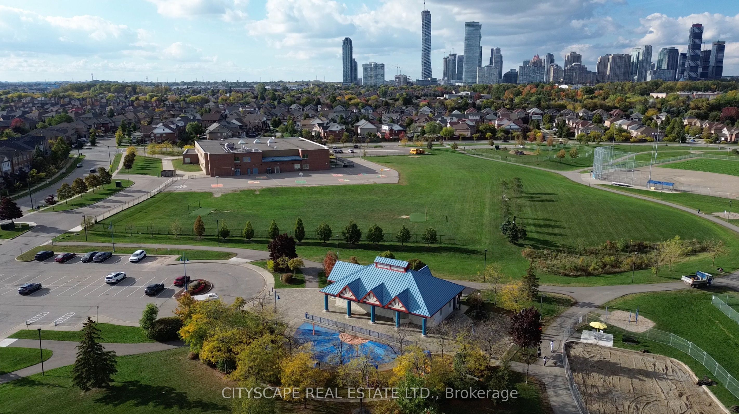 MLS #W12463458 image #23