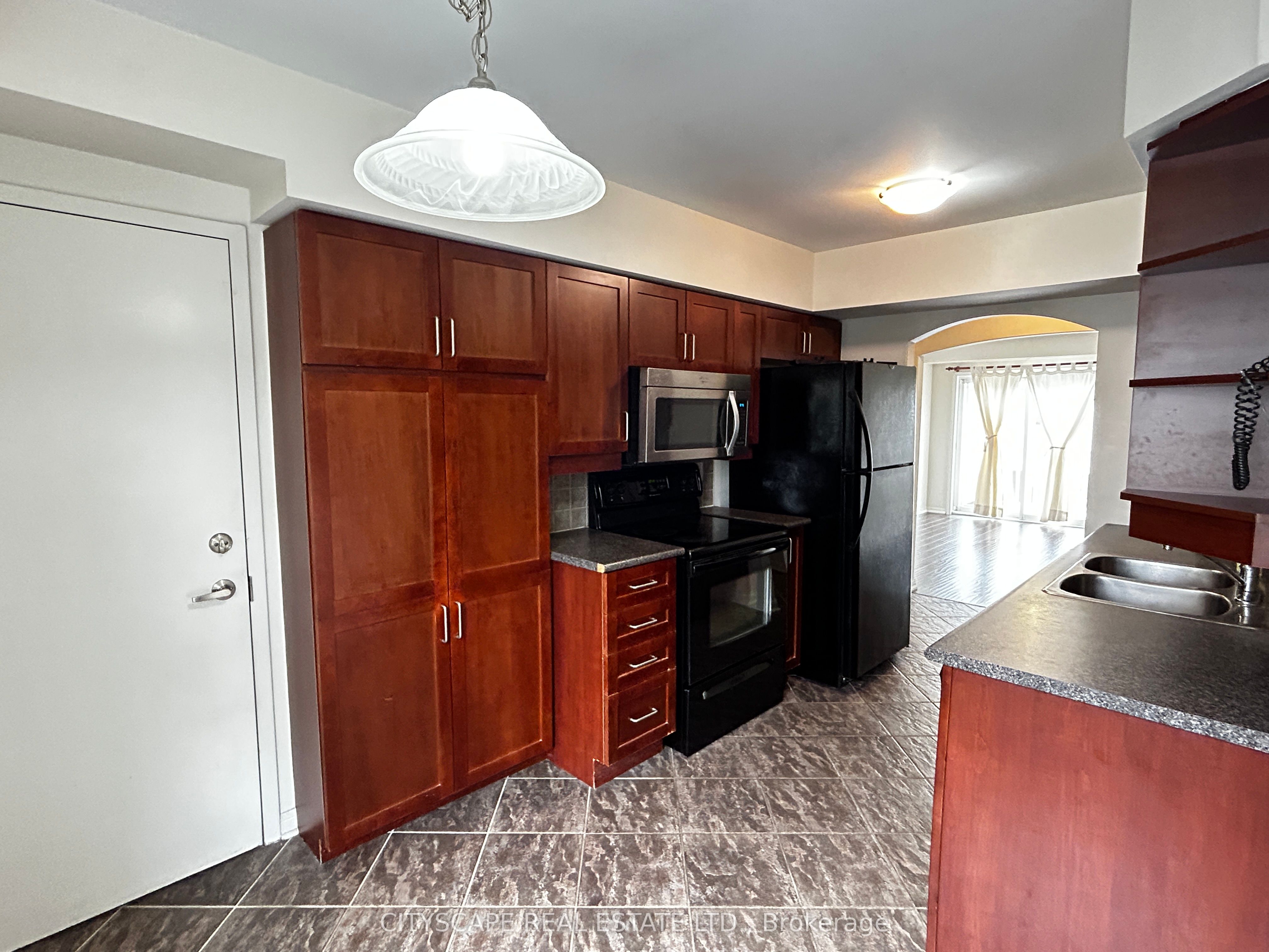 MLS #W12463458 image #6