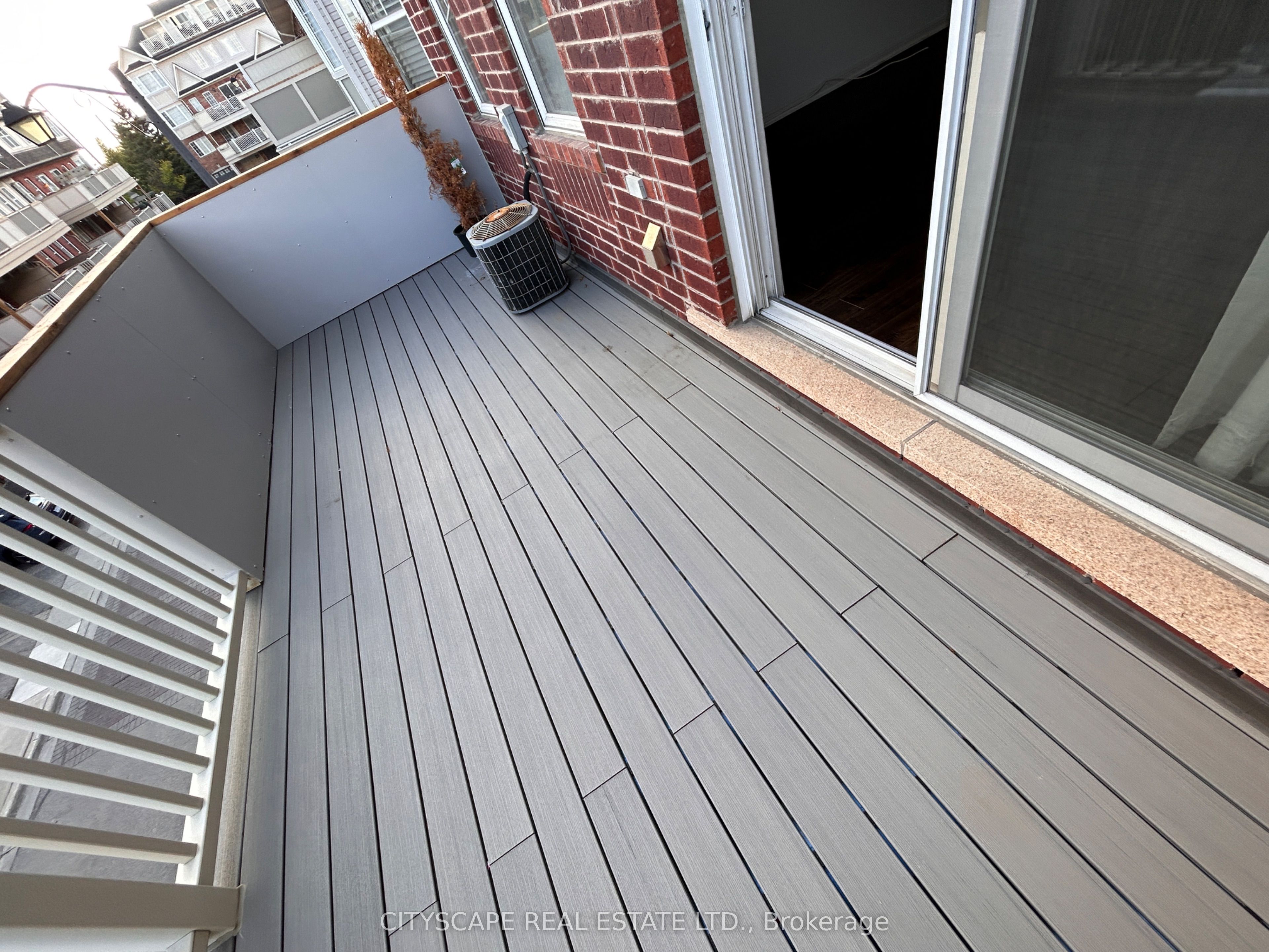 MLS #W12463458 image #9