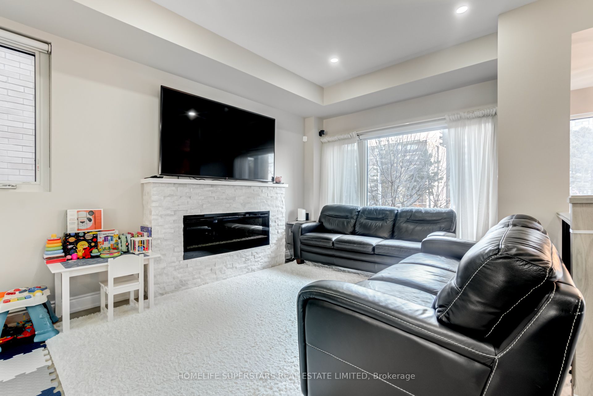 MLS #W12464118 image #5