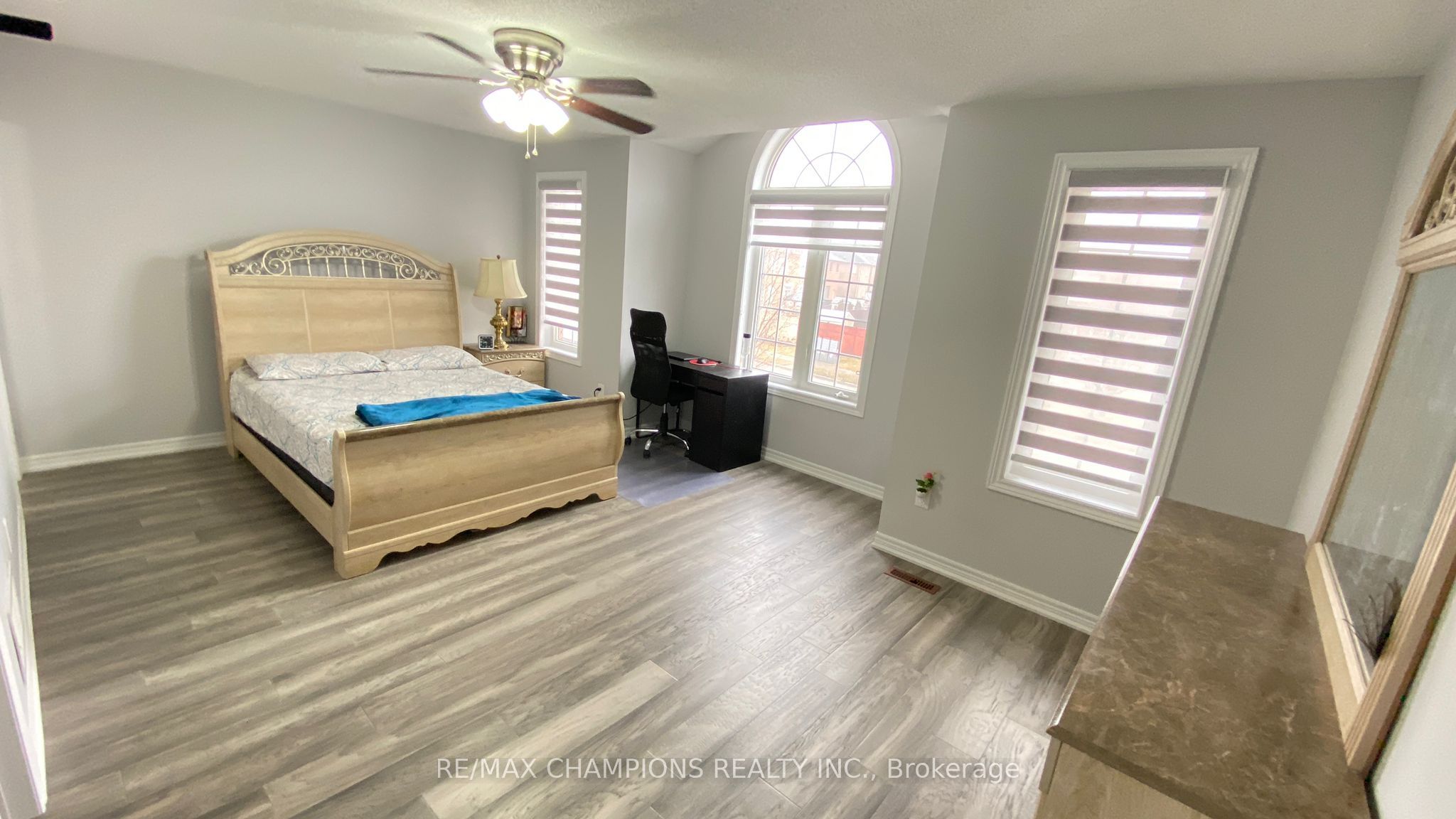 MLS #W12464709 image #16