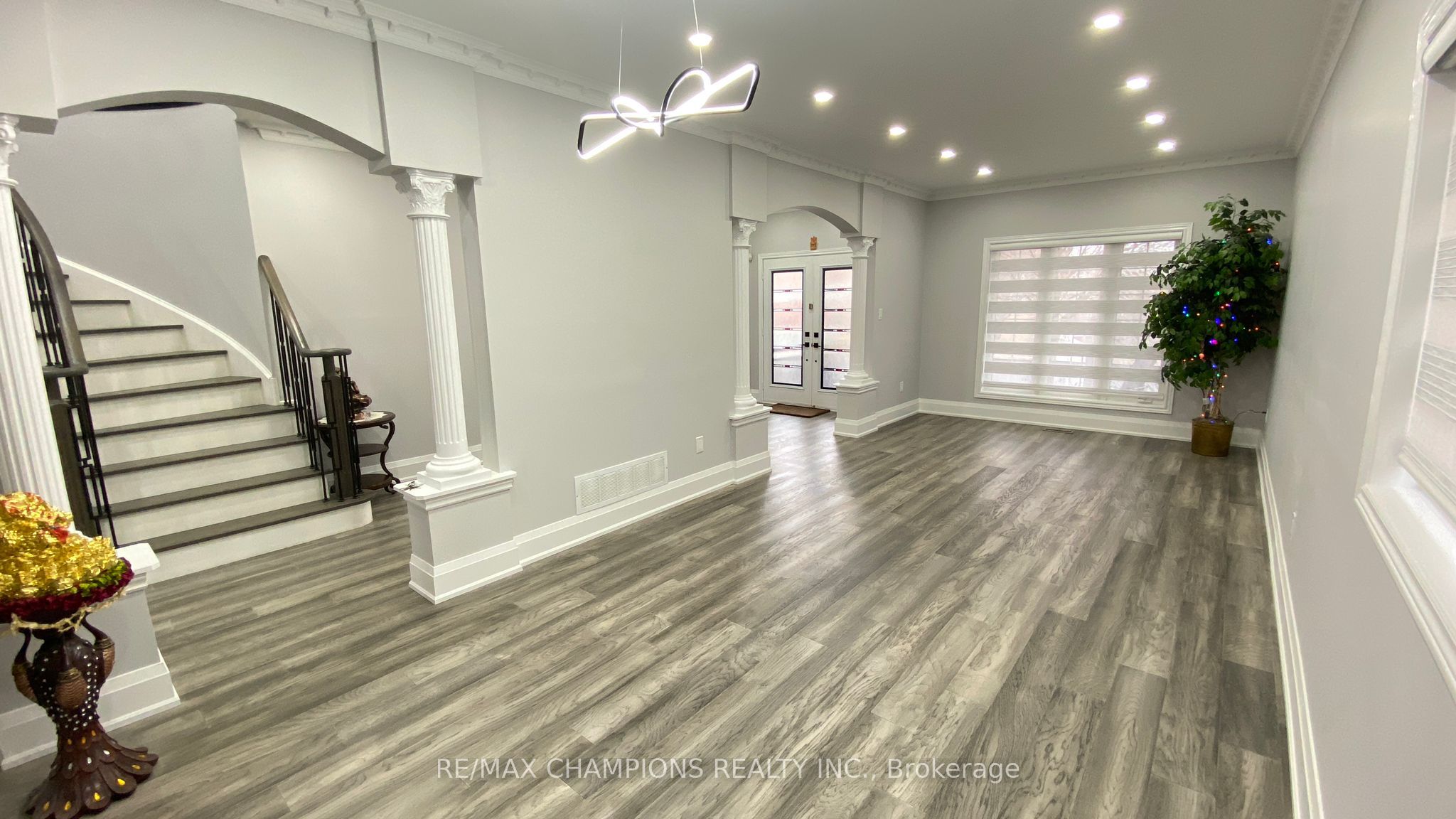 MLS #W12464709 image #3