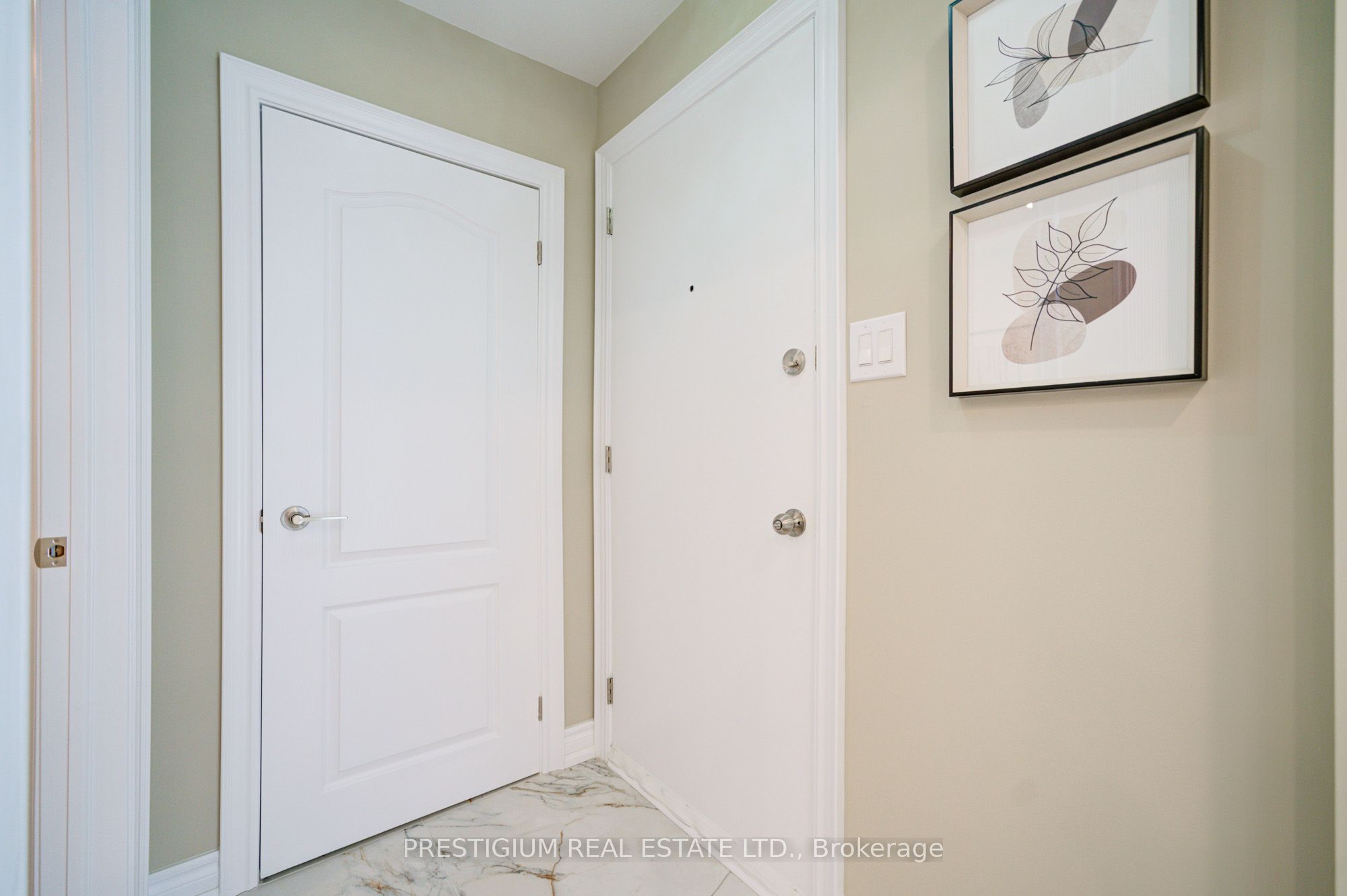 MLS #W12465593 image #5