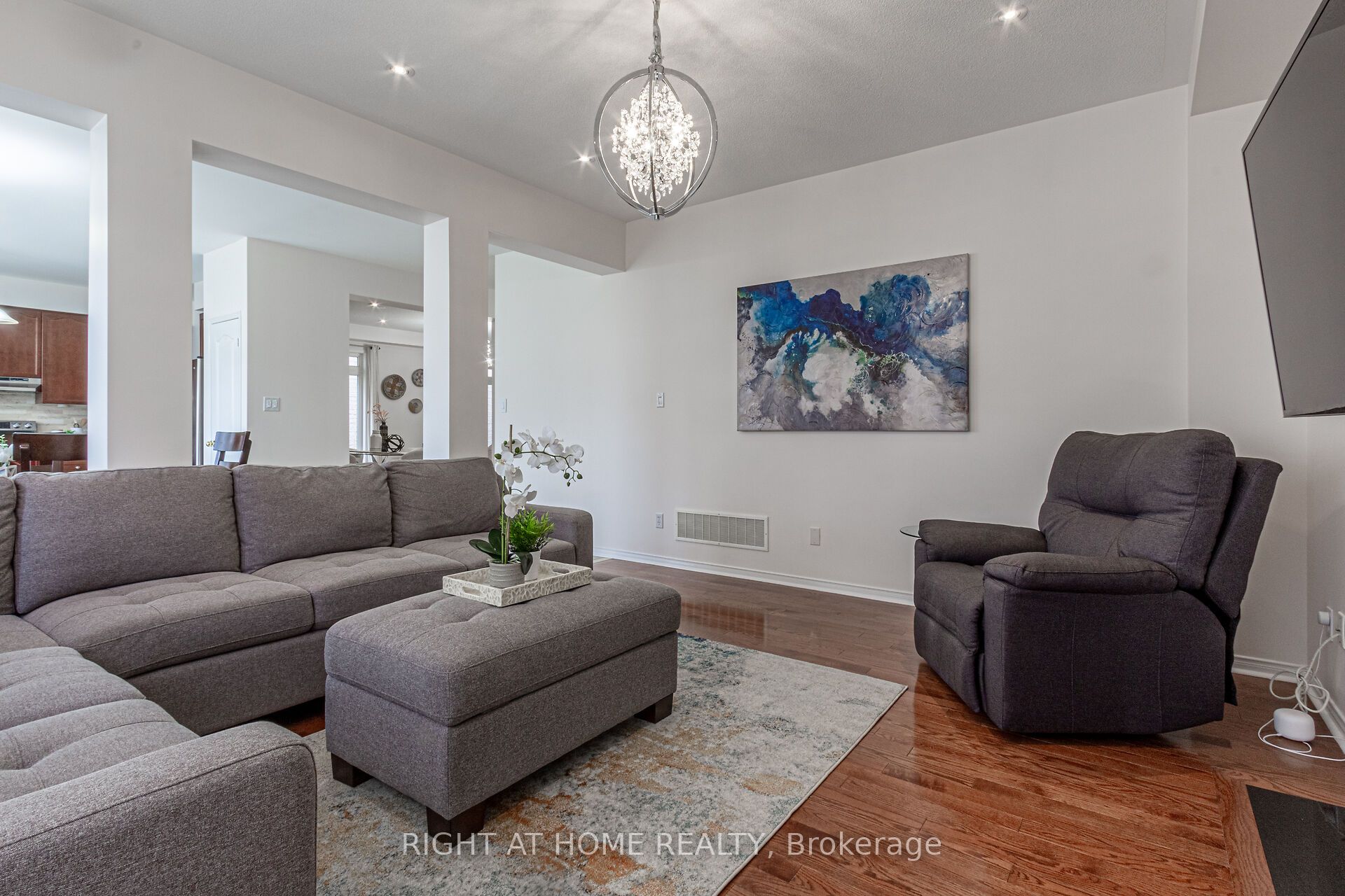 MLS #W12465955 image #15