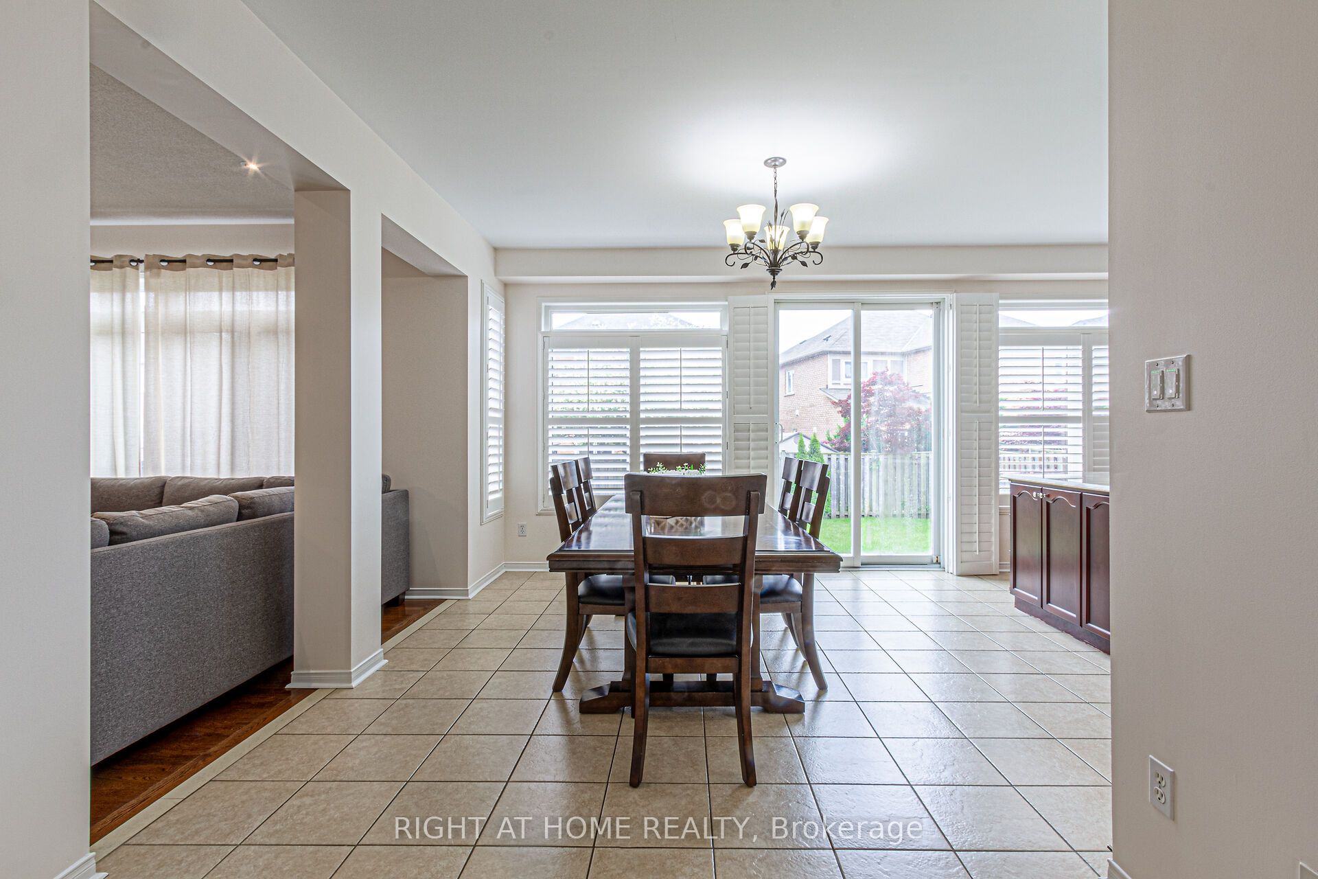 MLS #W12465955 image #18