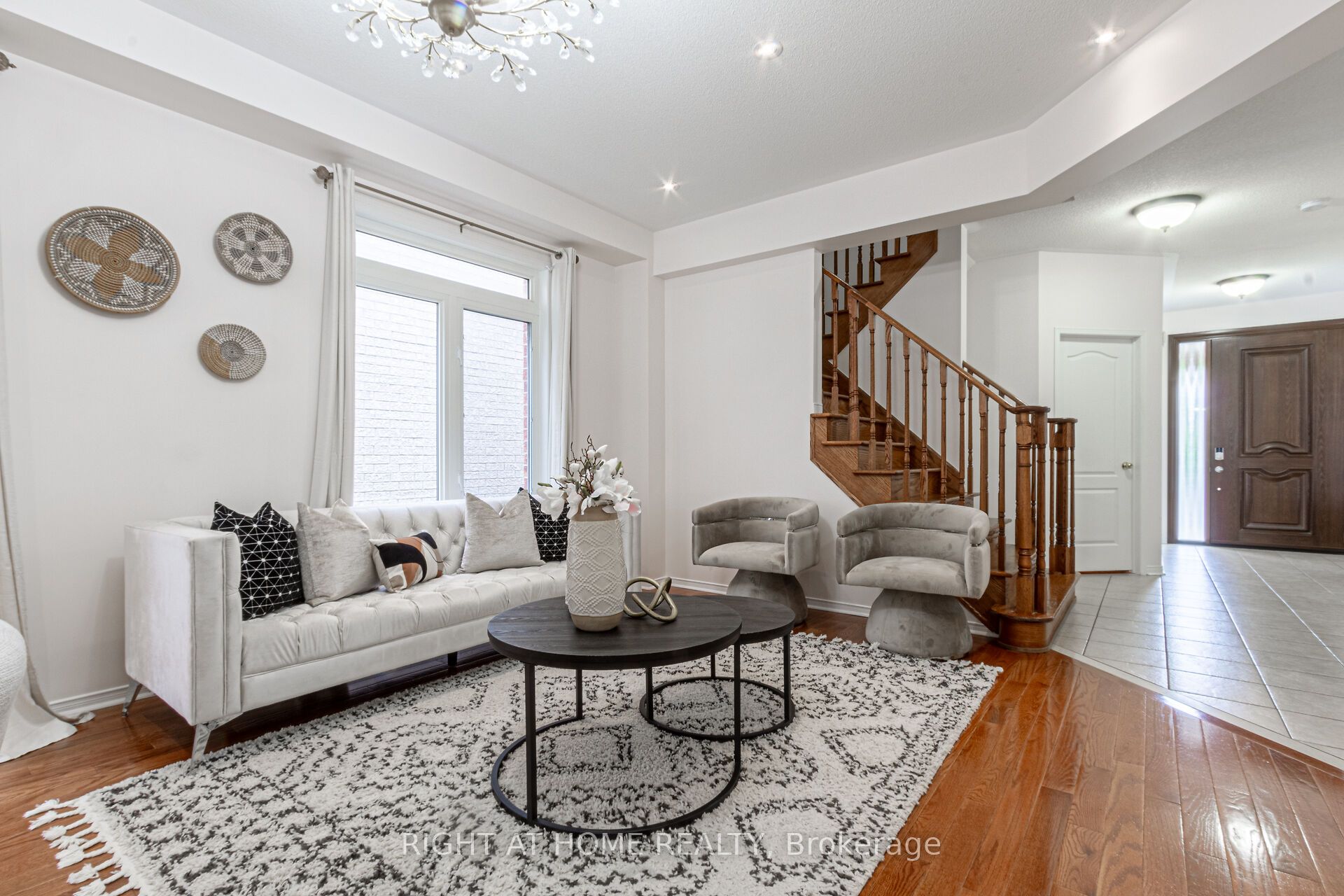 MLS #W12465955 image #7