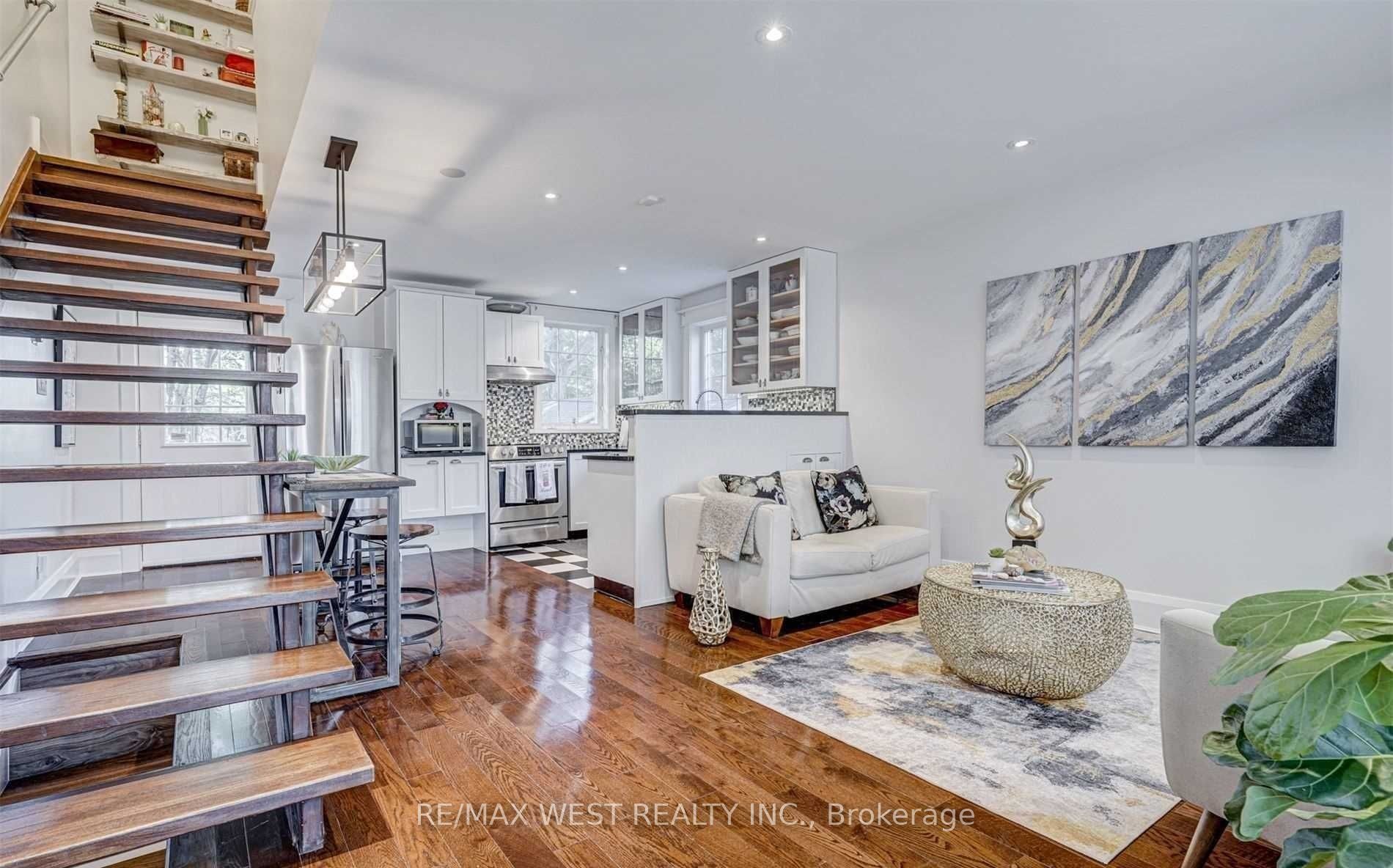 MLS #W12466450 image #3