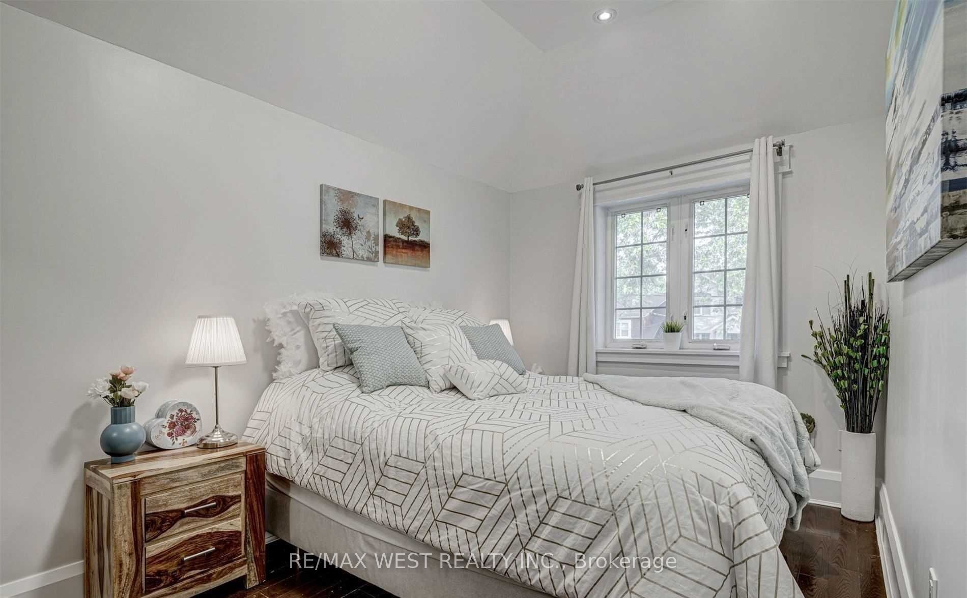 MLS #W12466450 image #7