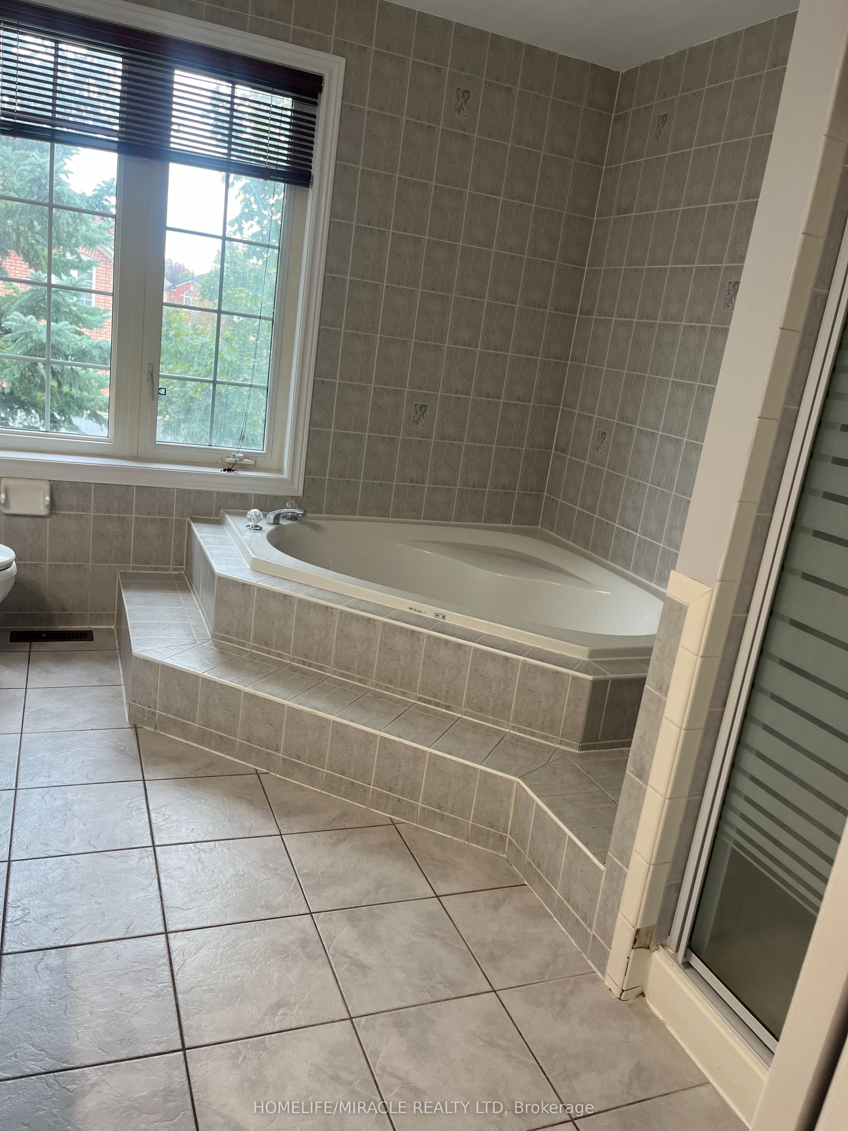 MLS #W12467191 image #7