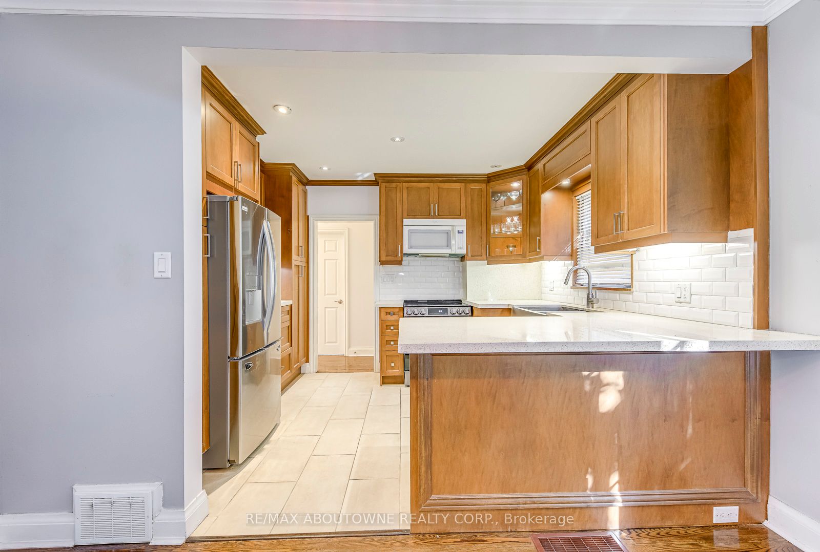 MLS #W12467393 image #9