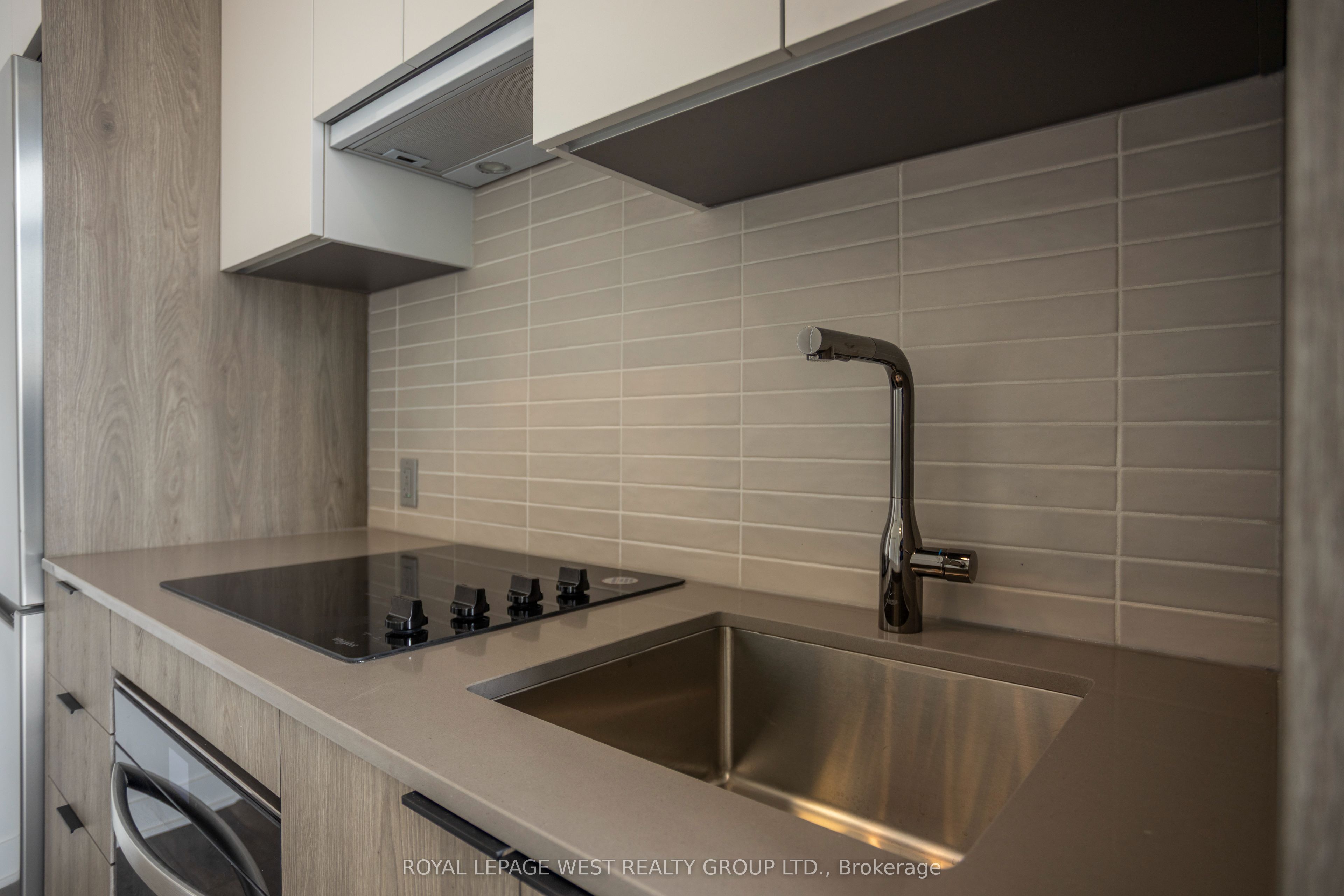 MLS #W12467397 image #2