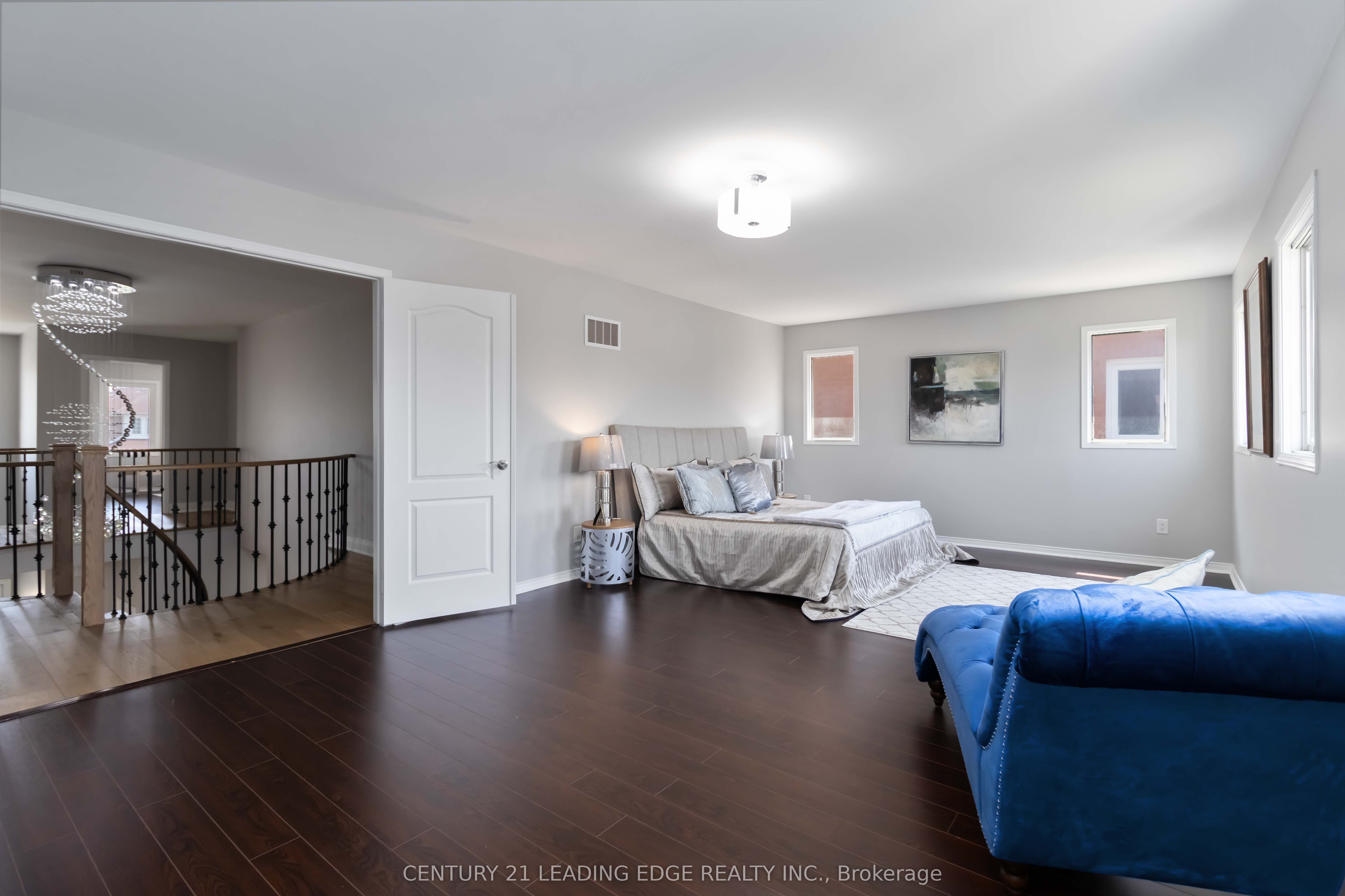 MLS #W12467636 image #24