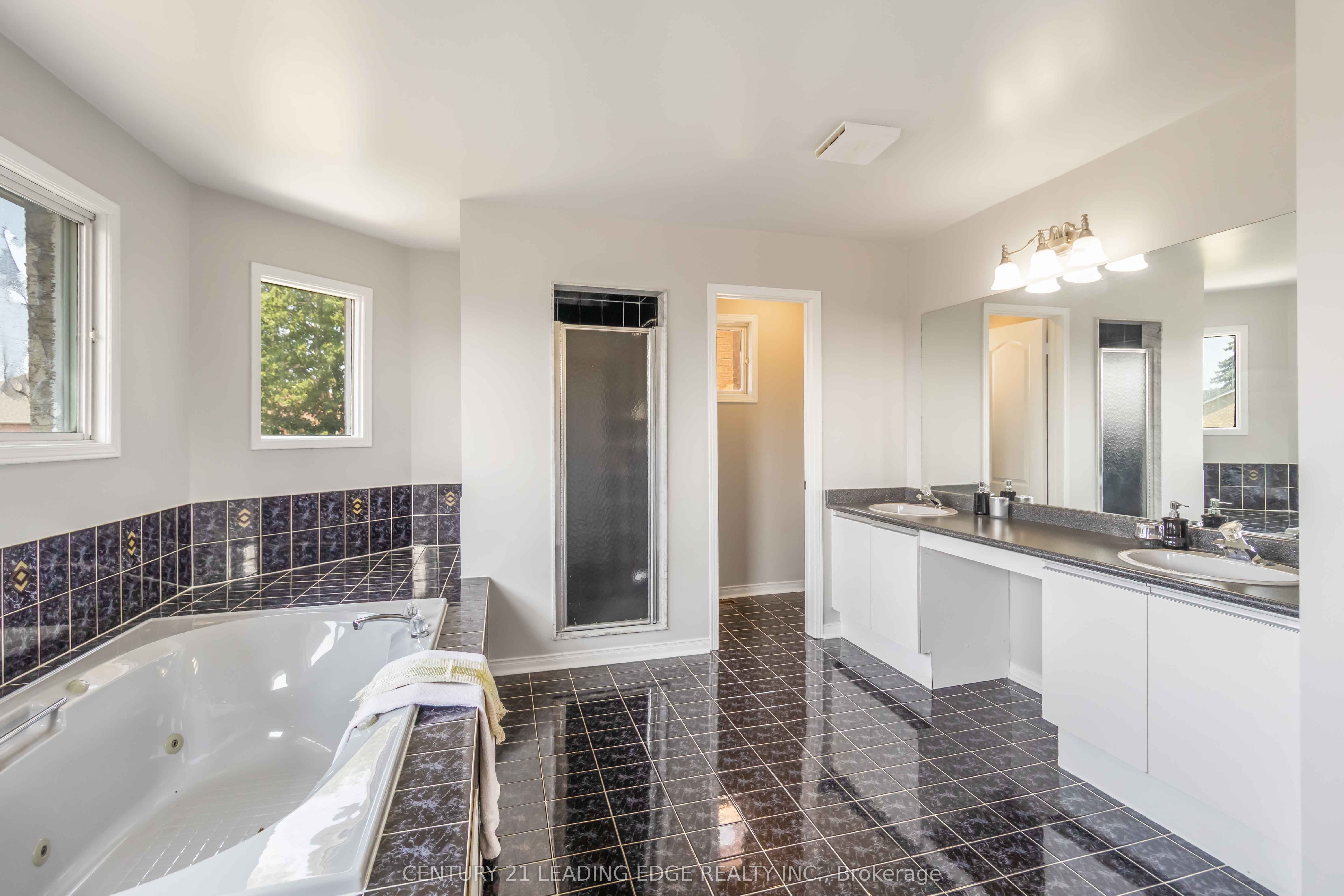 MLS #W12467636 image #26