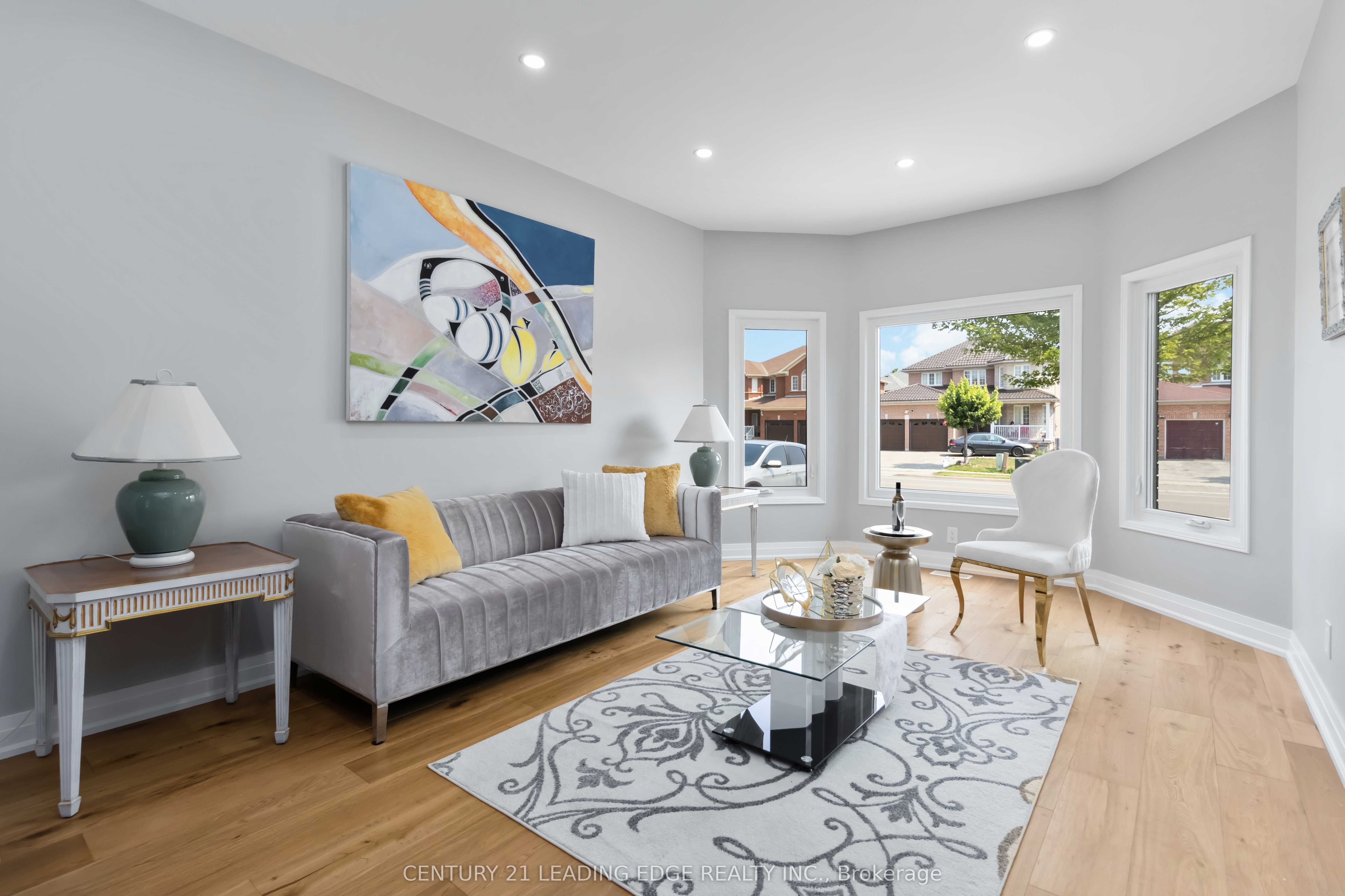 MLS #W12467636 image #3