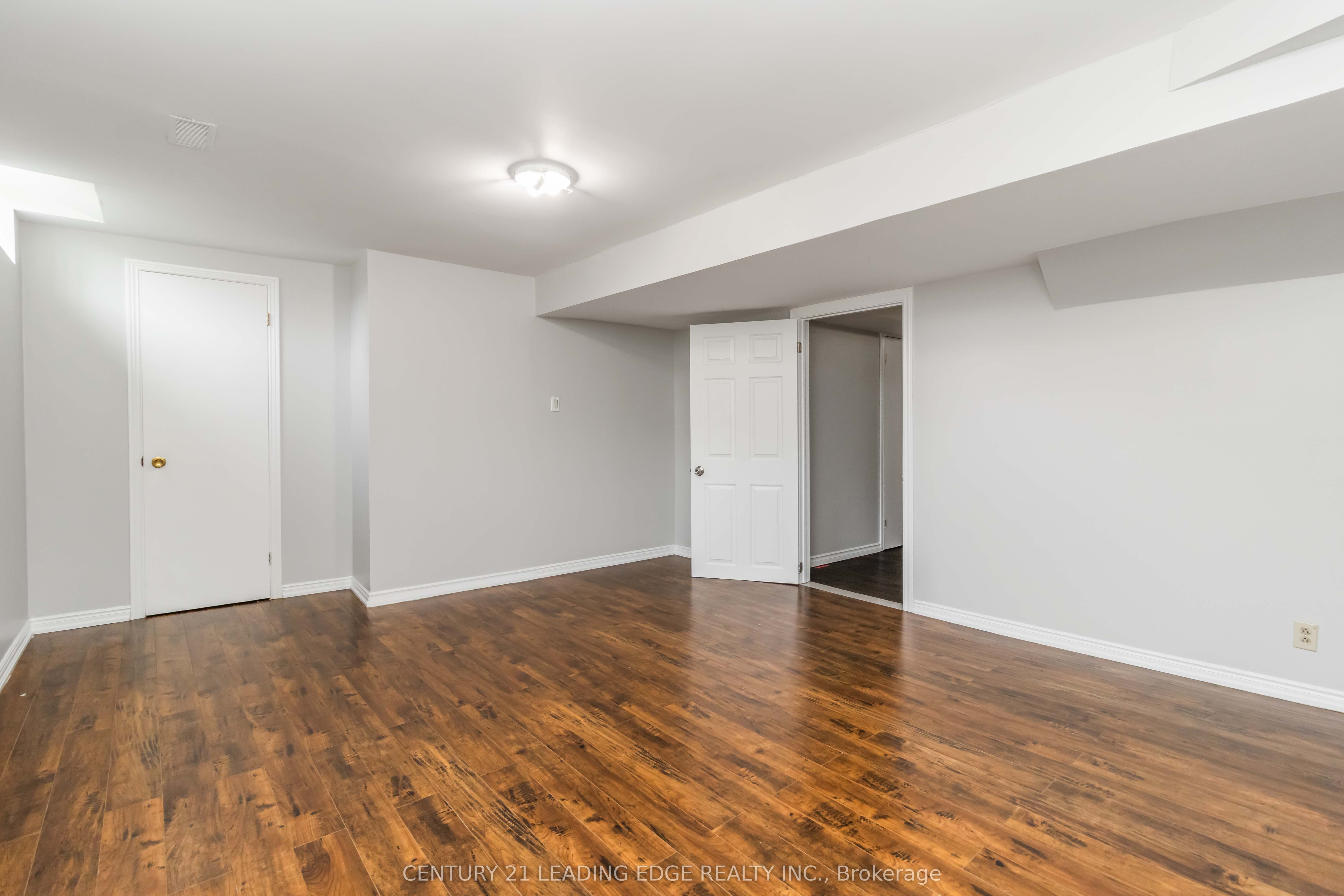 MLS #W12467636 image #40