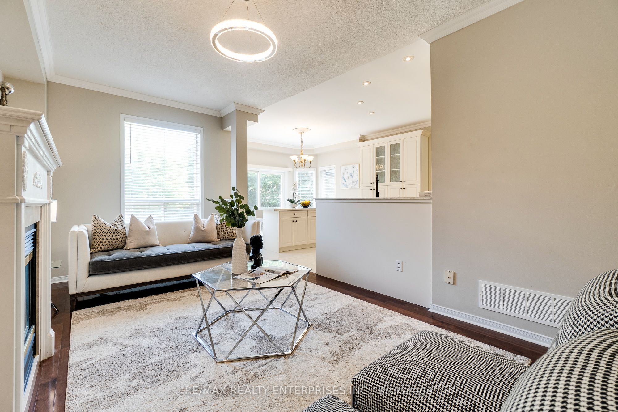 MLS #W12469430 image #17