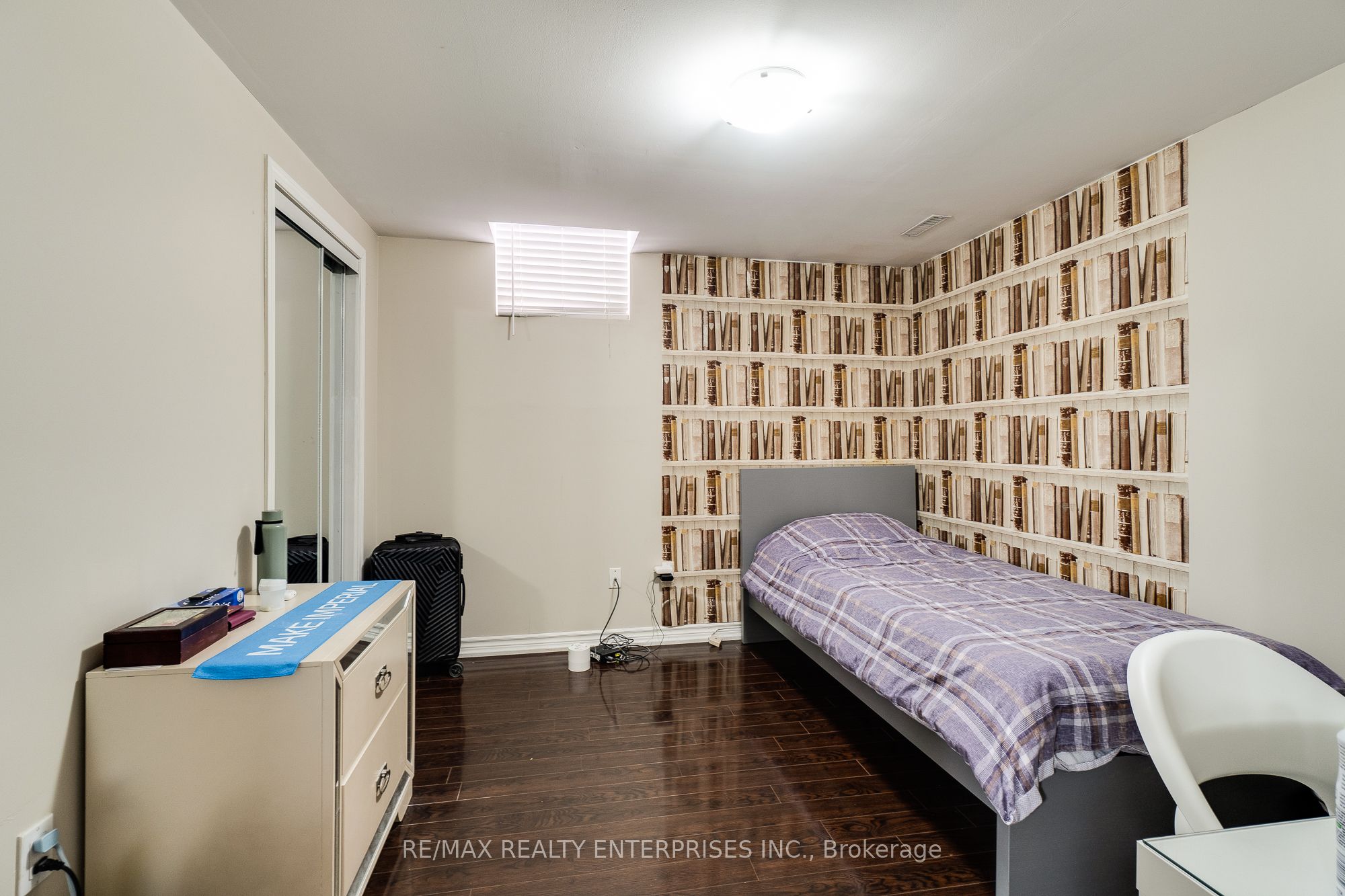 MLS #W12469430 image #42