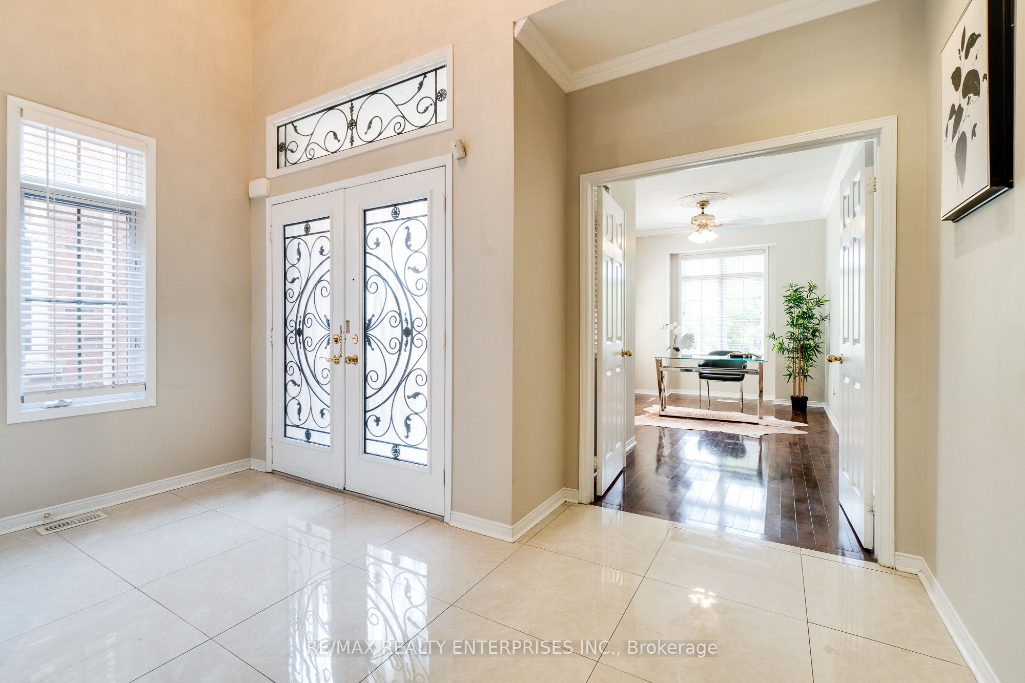 MLS #W12469430 image #8