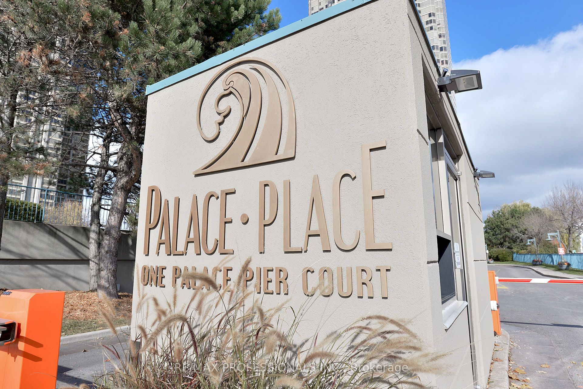 MLS #W12469523 image #1