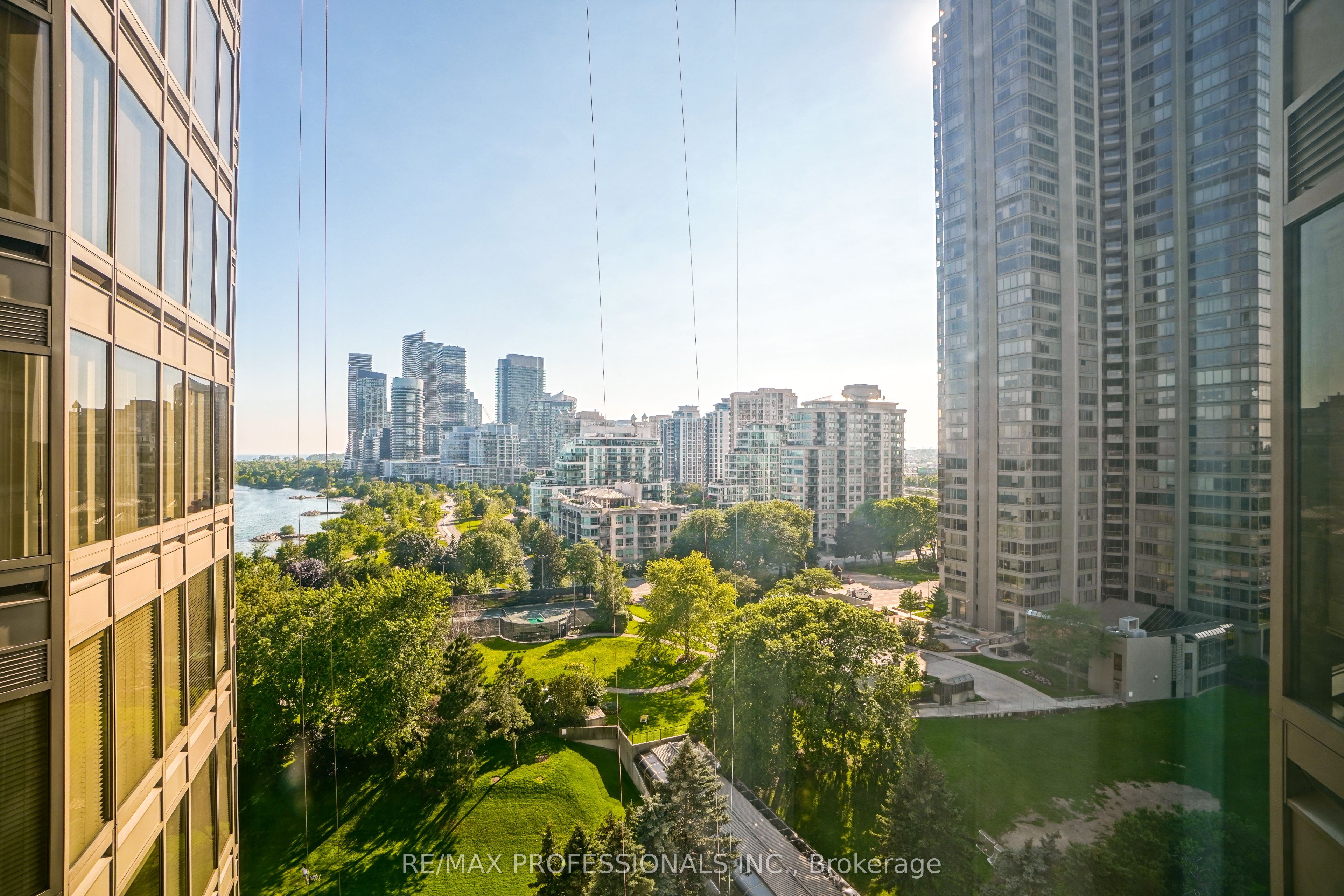 MLS #W12469523 image #19