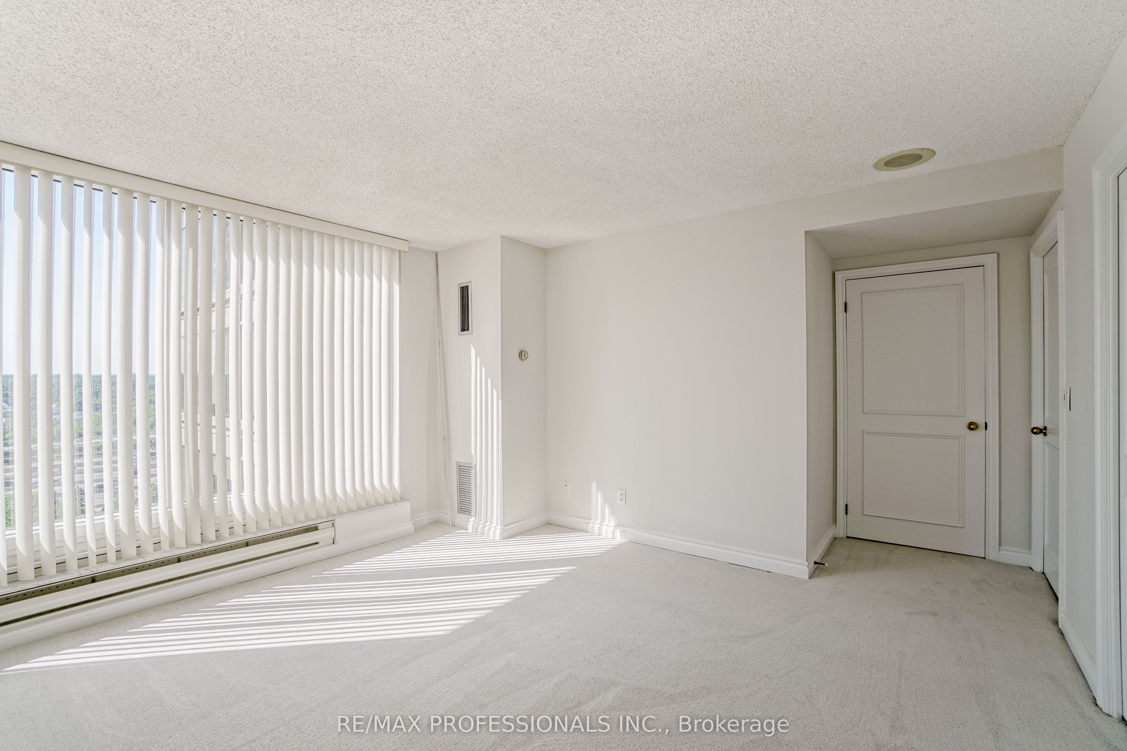 MLS #W12469523 image #21