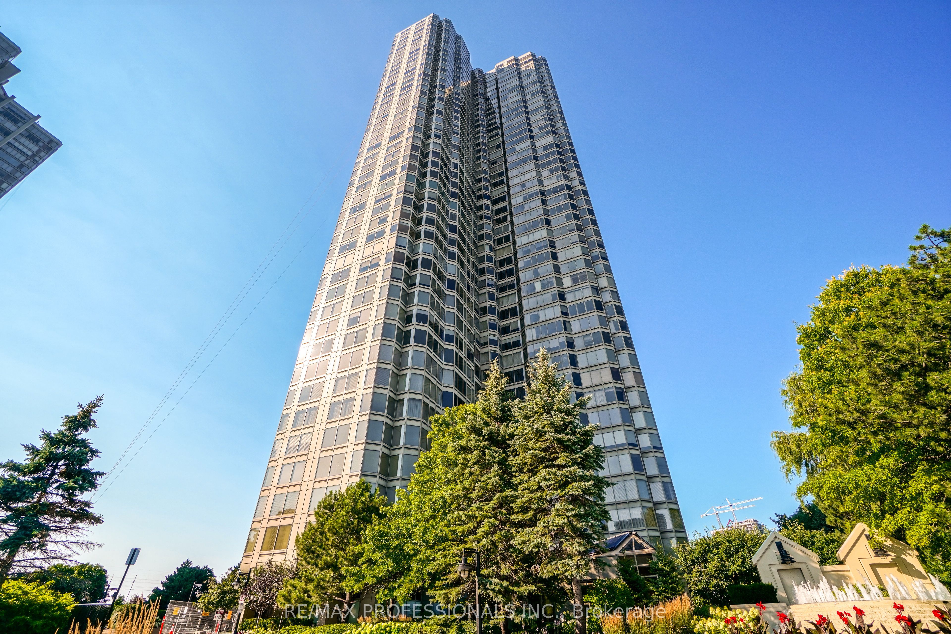 MLS #W12469523 image #3