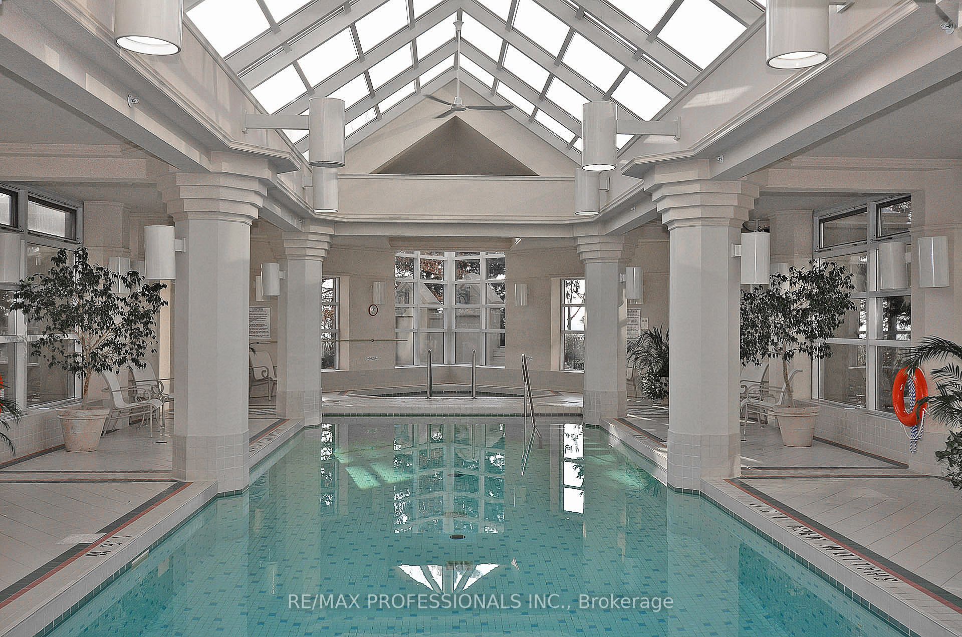 MLS #W12469523 image #31