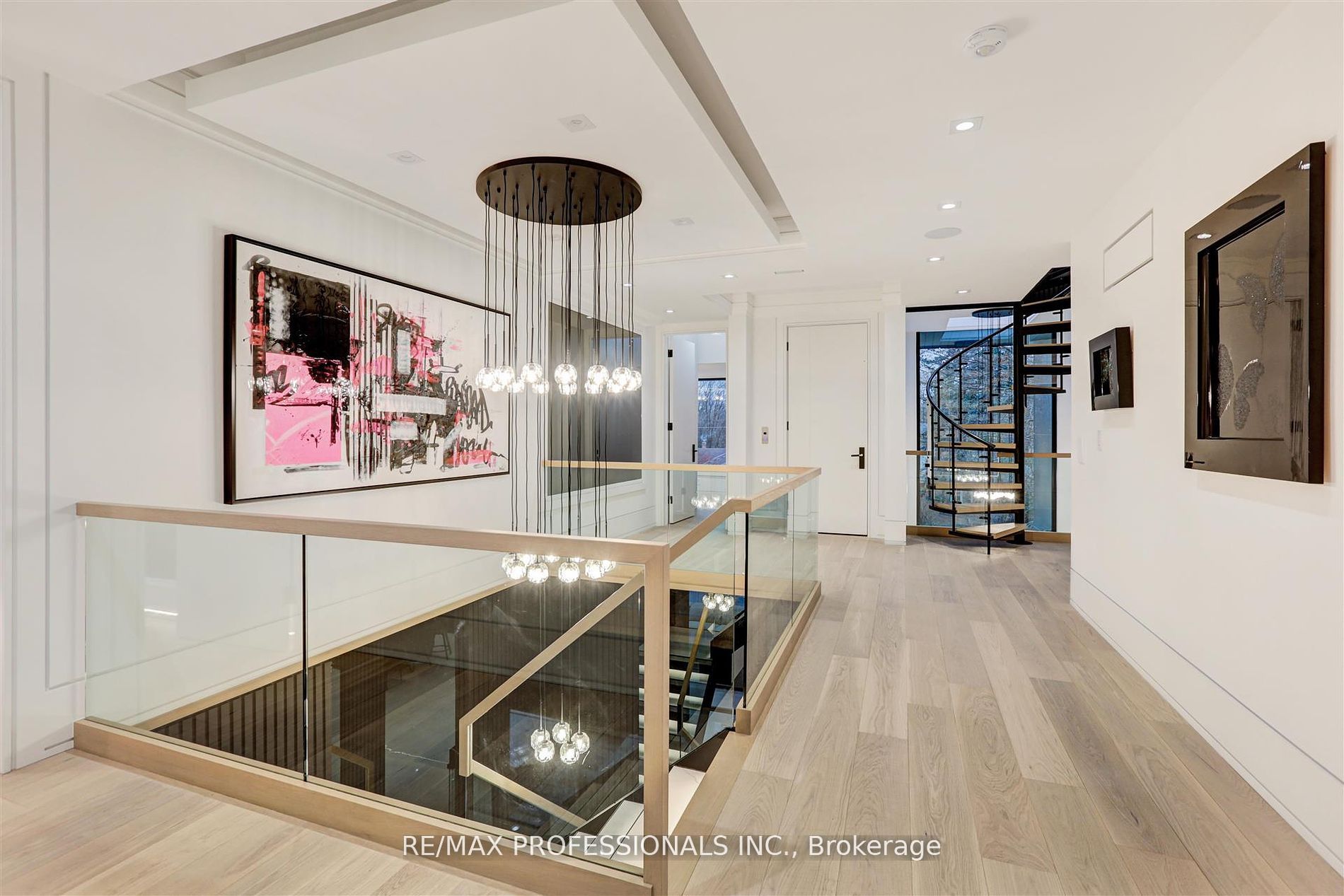 MLS #W12470001 image #15