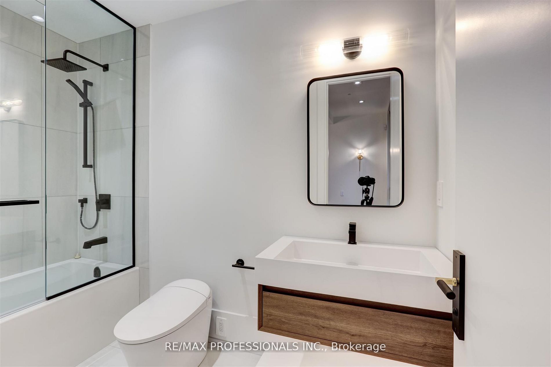 MLS #W12470001 image #25