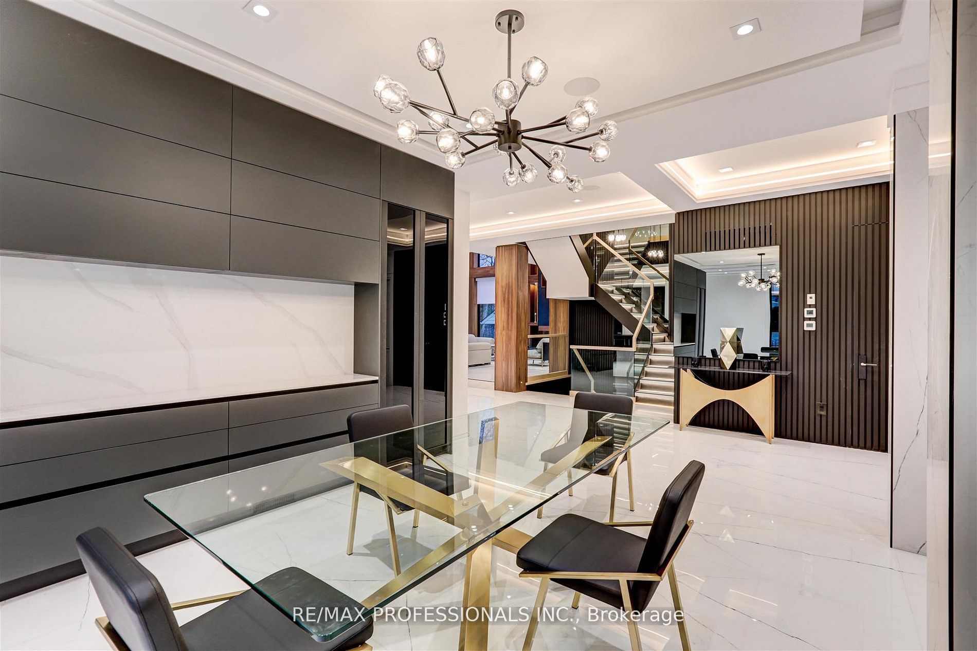 MLS #W12470001 image #8