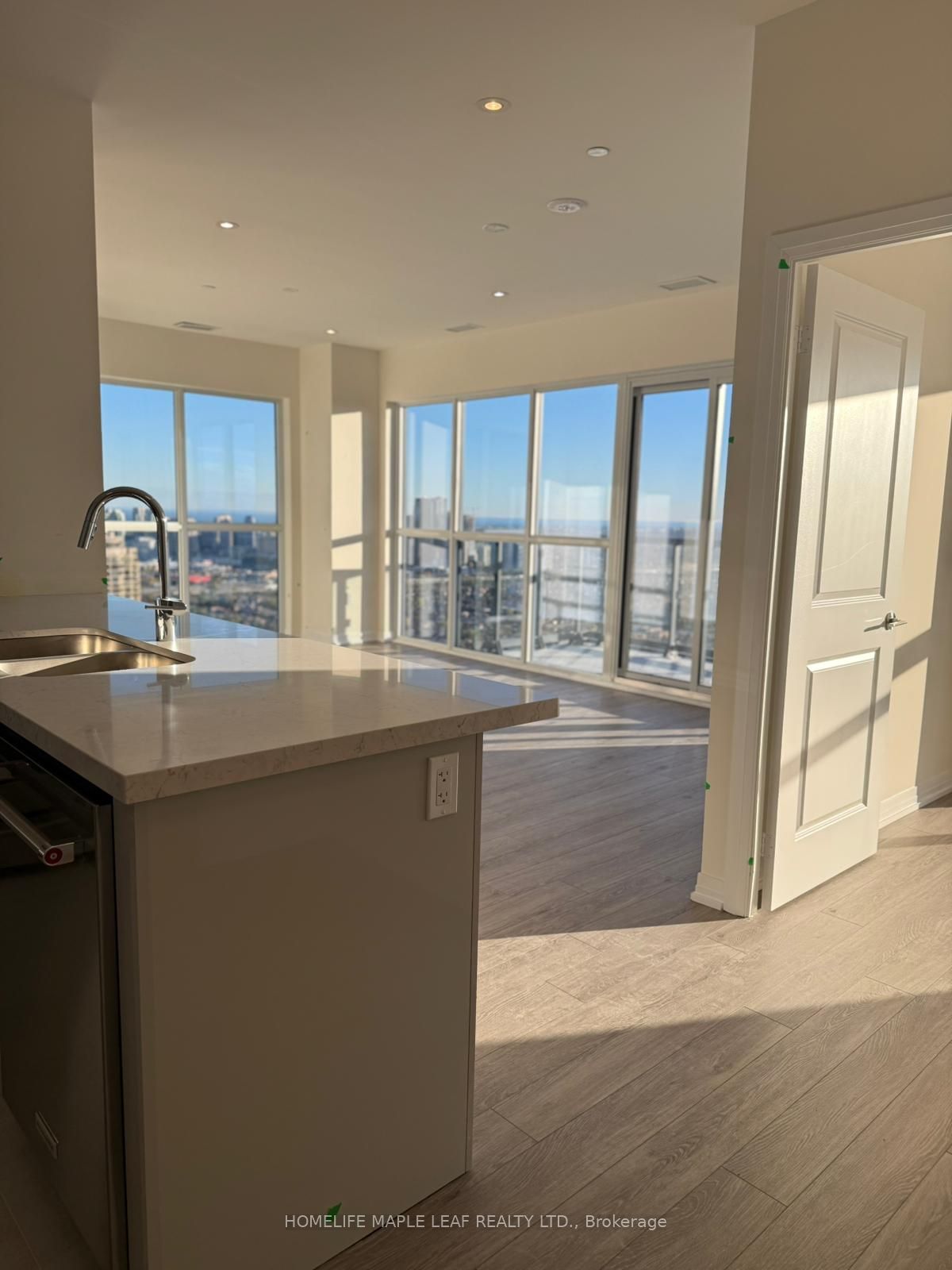 MLS #W12470016 image #13