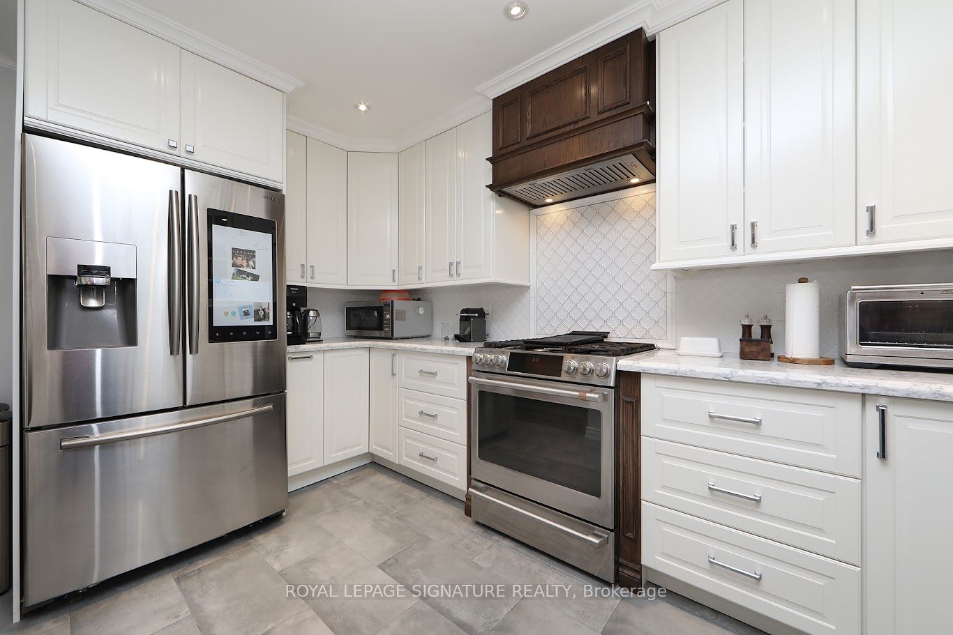 MLS #W12470091 image #10