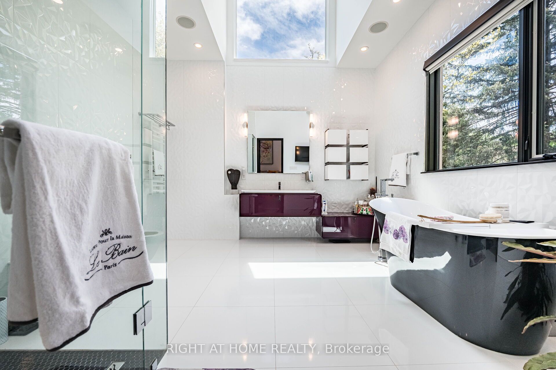 MLS #W12471110 image #23