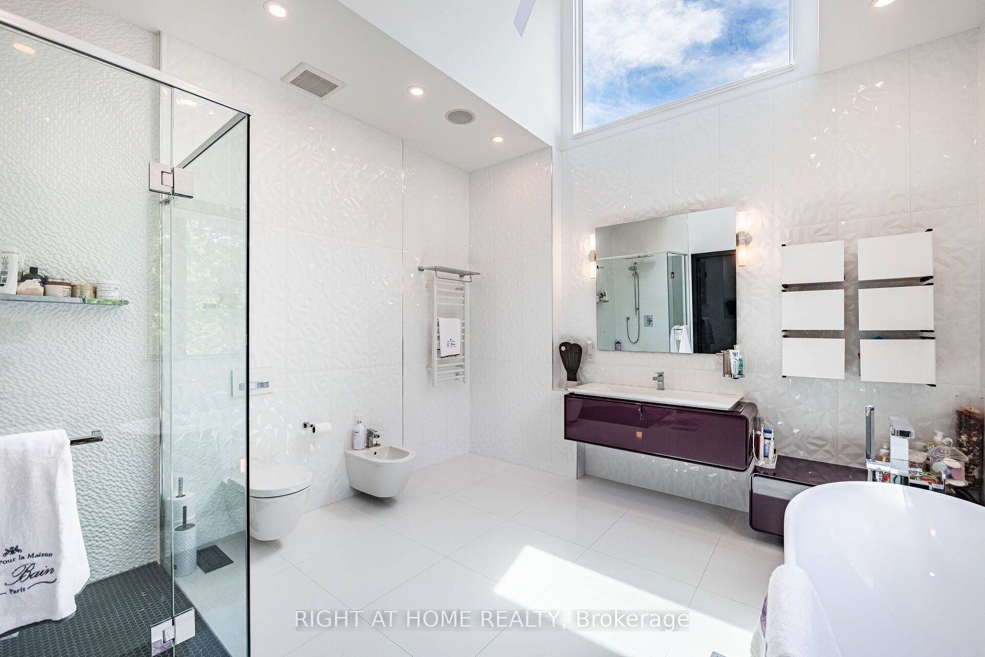 MLS #W12471110 image #24