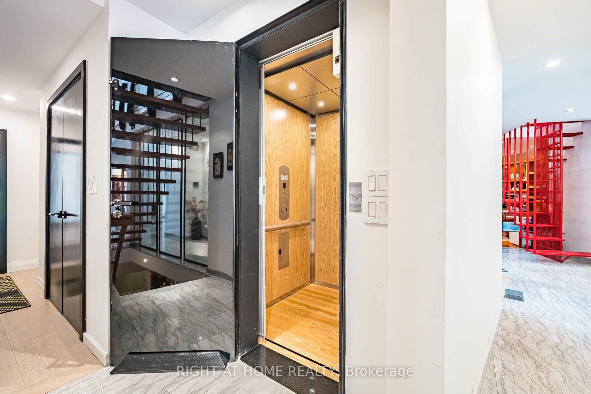 MLS #W12471110 image #35