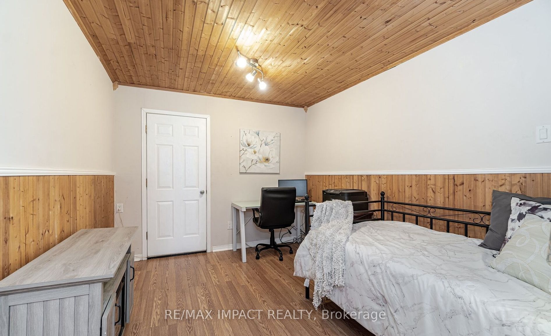 MLS #W12471363 image #16