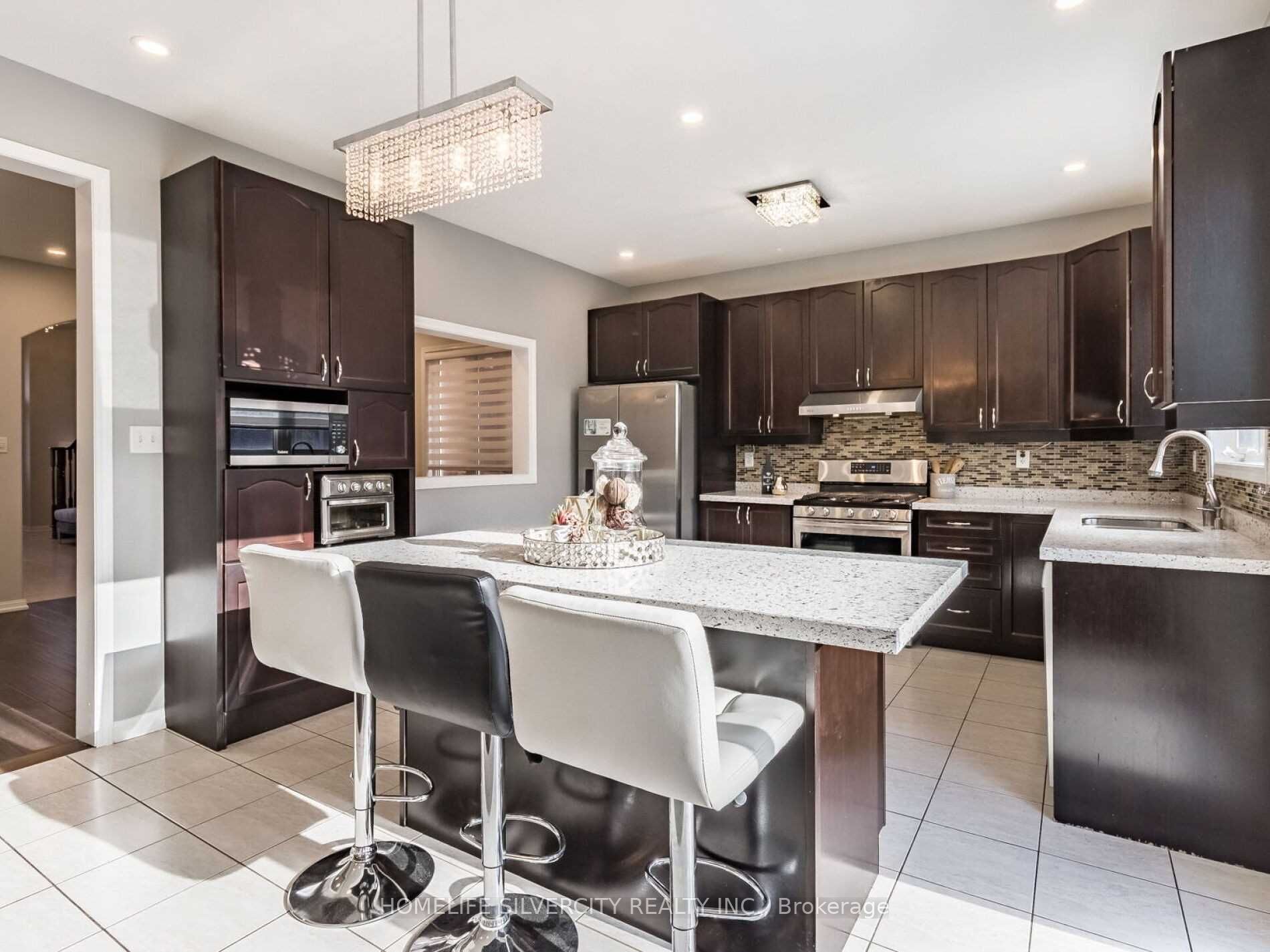 MLS #W12471854 image #14