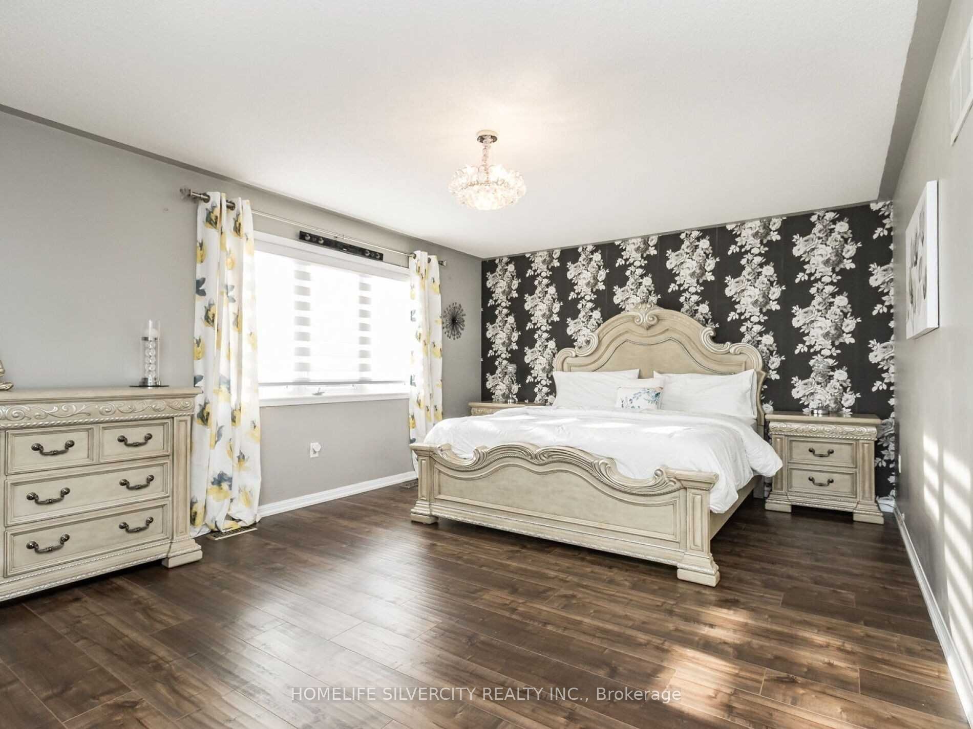 MLS #W12471854 image #23