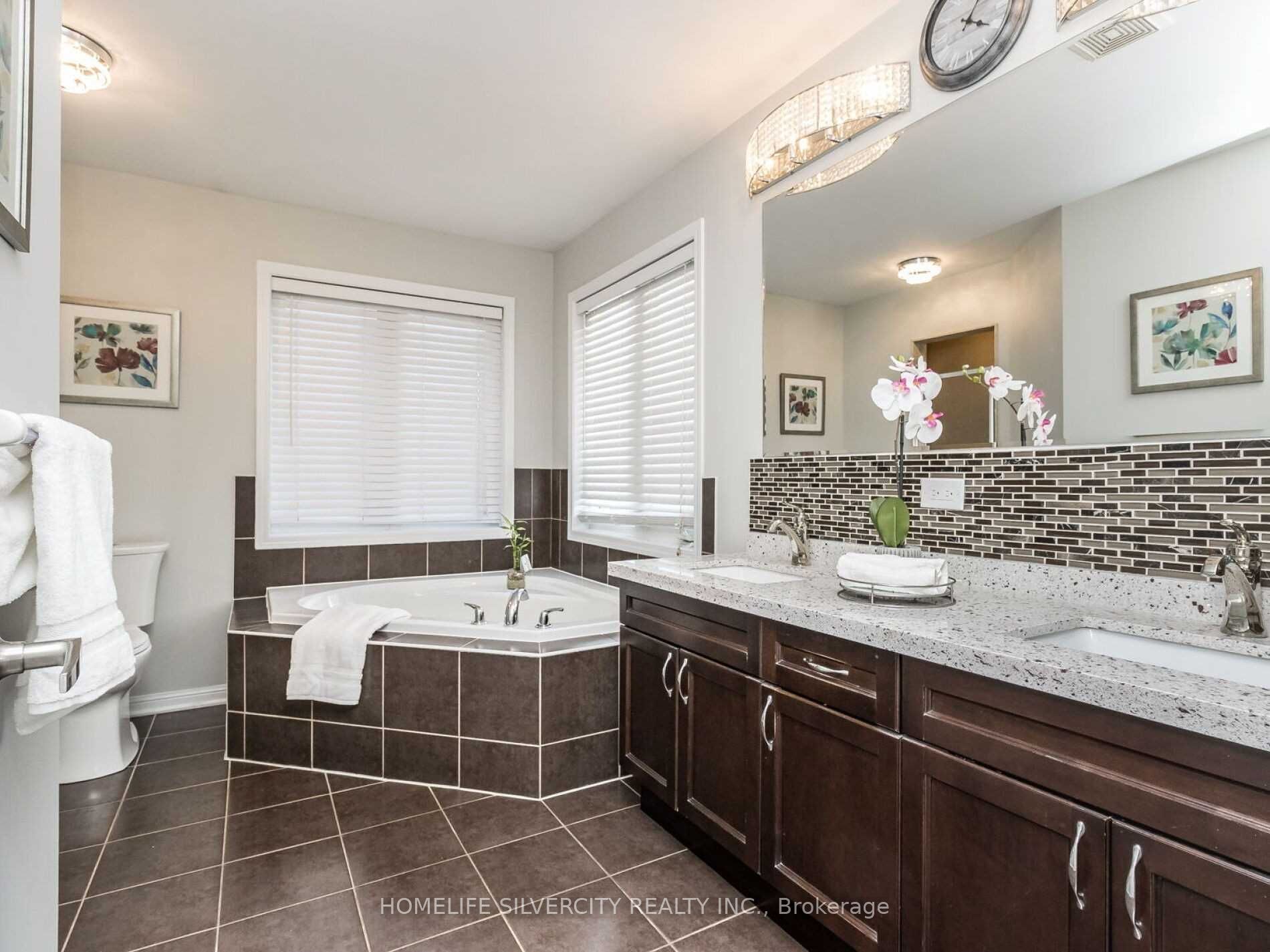 MLS #W12471854 image #25