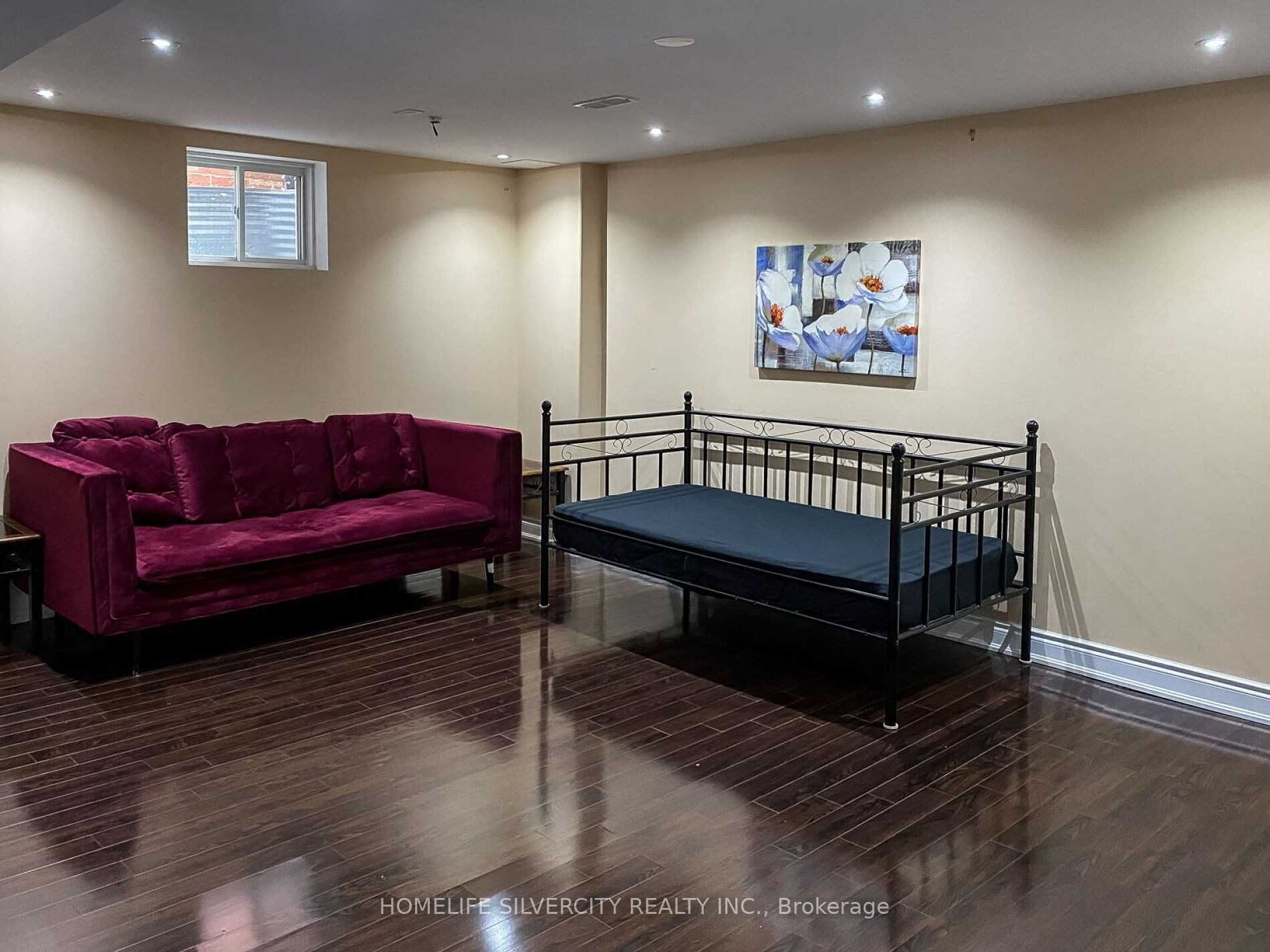 MLS #W12471854 image #36